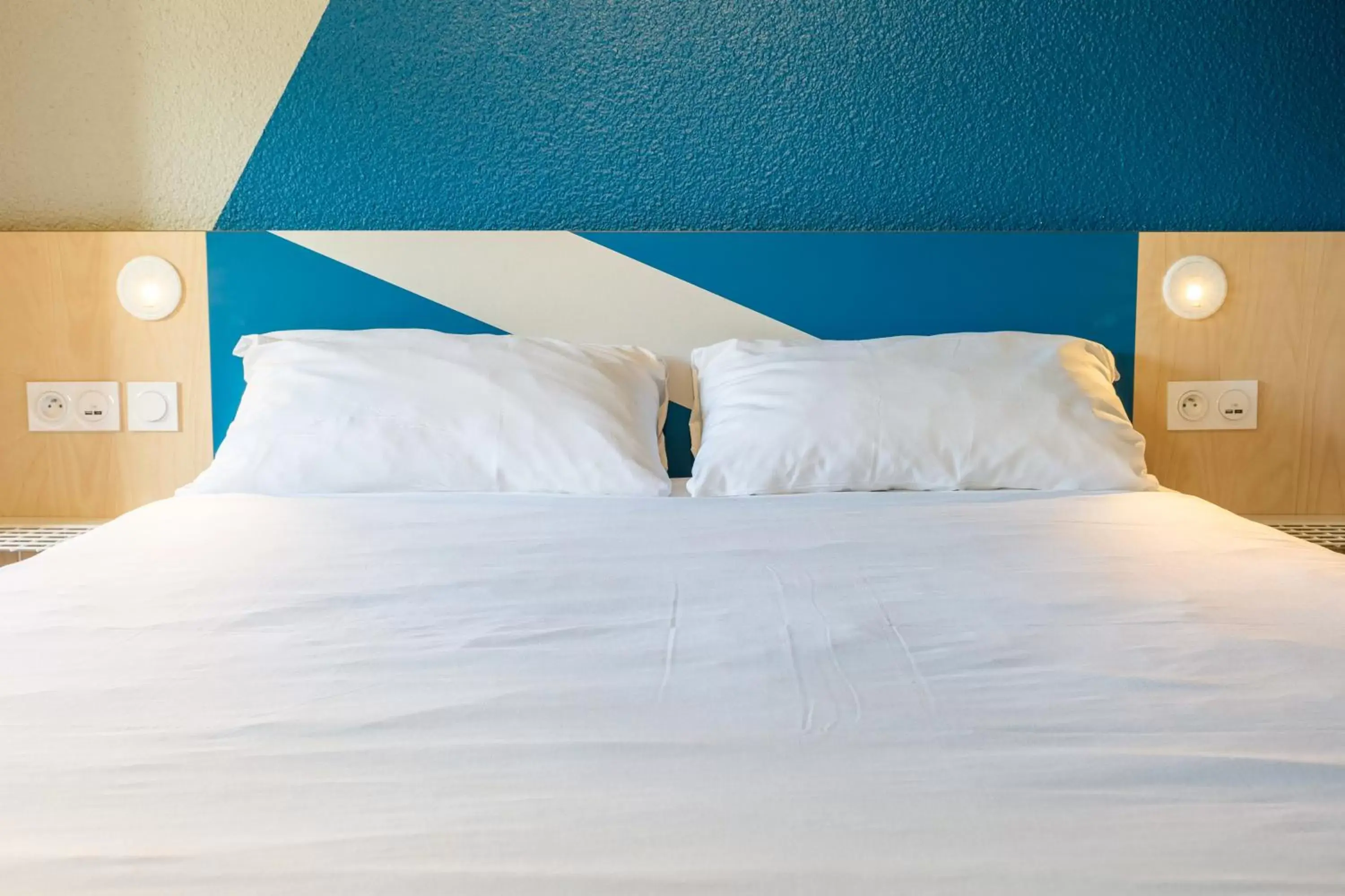 Bed in ibis budget Tours Sud
