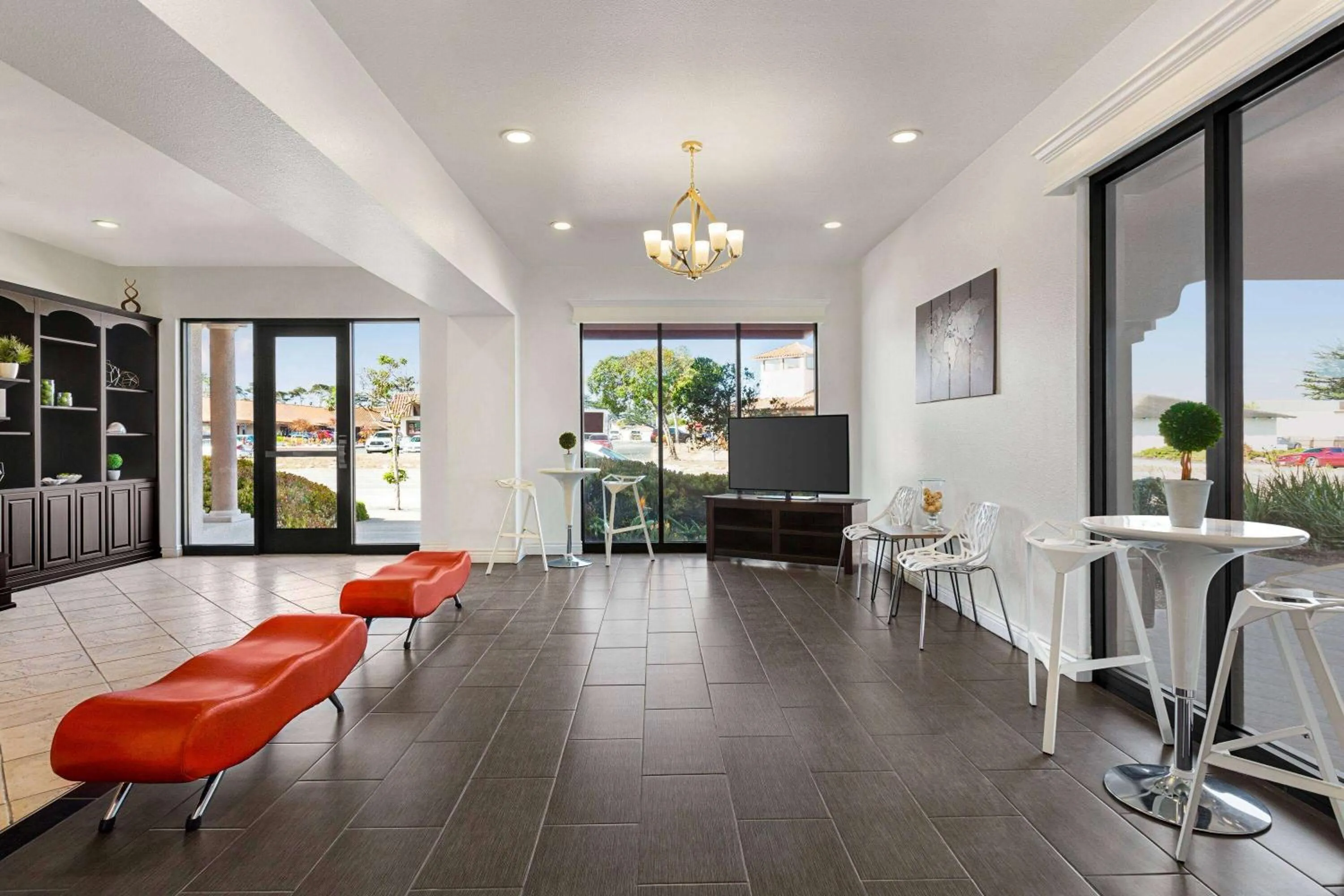 Lobby or reception in Ramada by Wyndham Marina