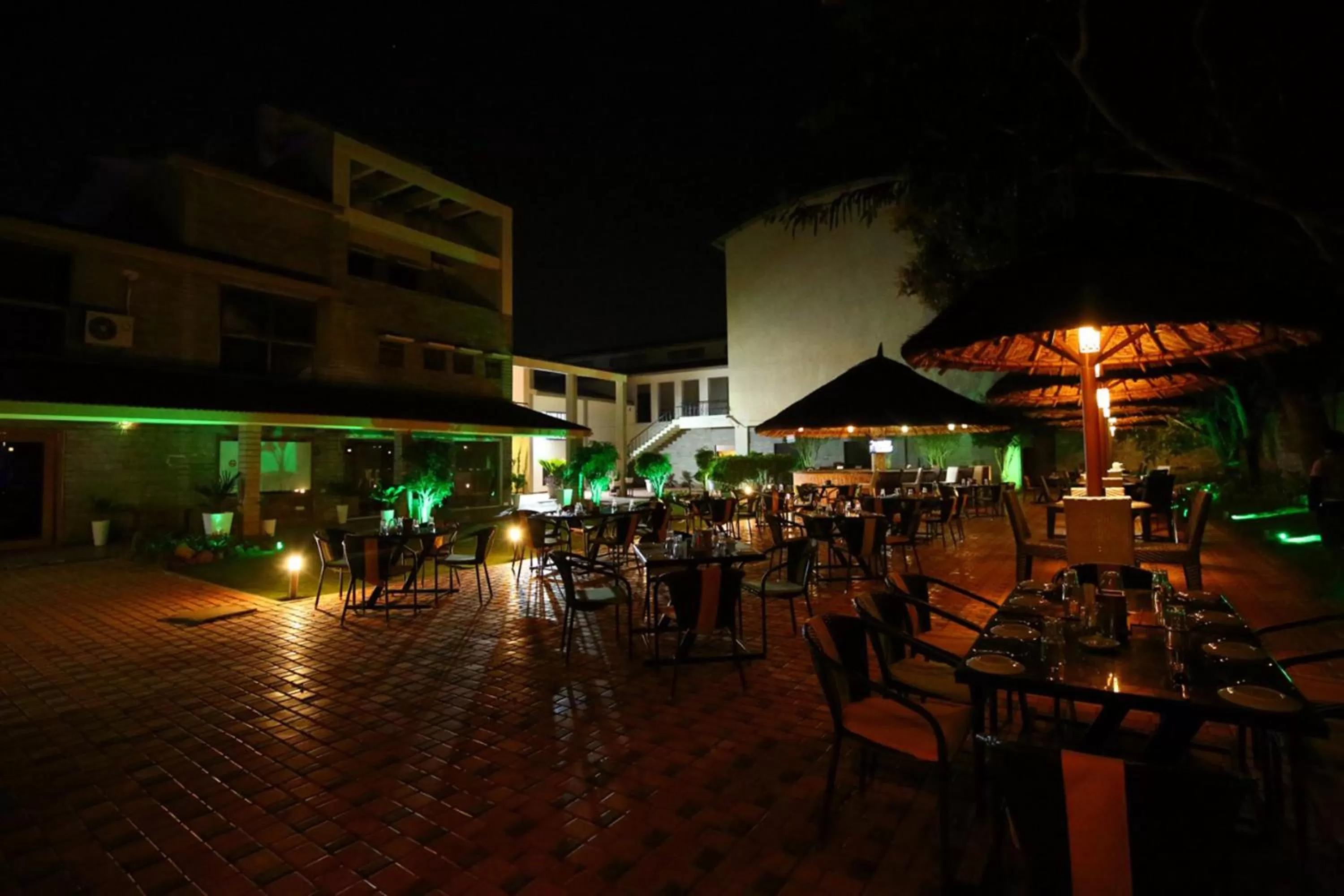 Restaurant/places to eat in DVG Socials Retreat