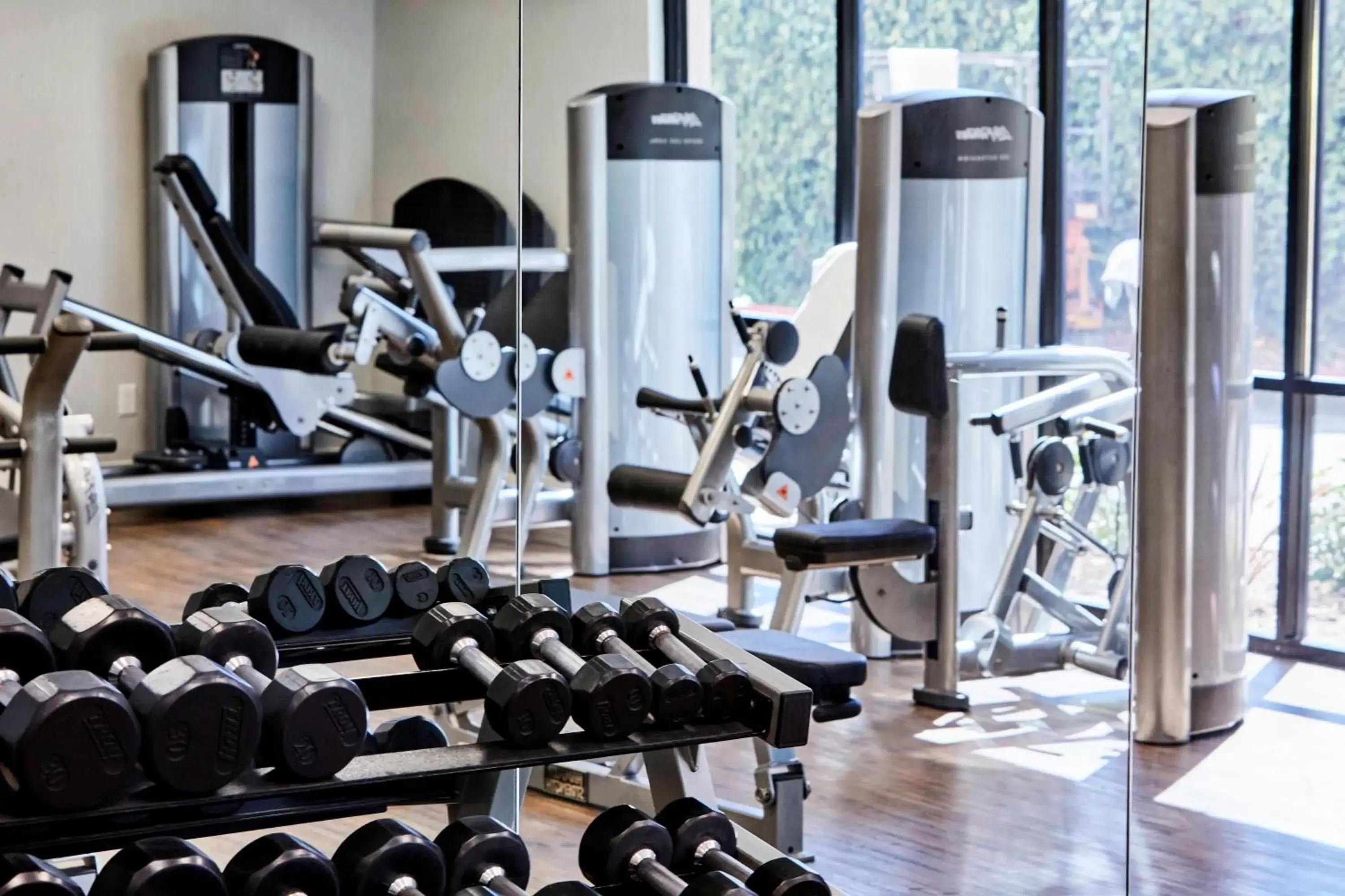 Fitness centre/facilities, Fitness Center/Facilities in Los Angeles Marriott Burbank Airport