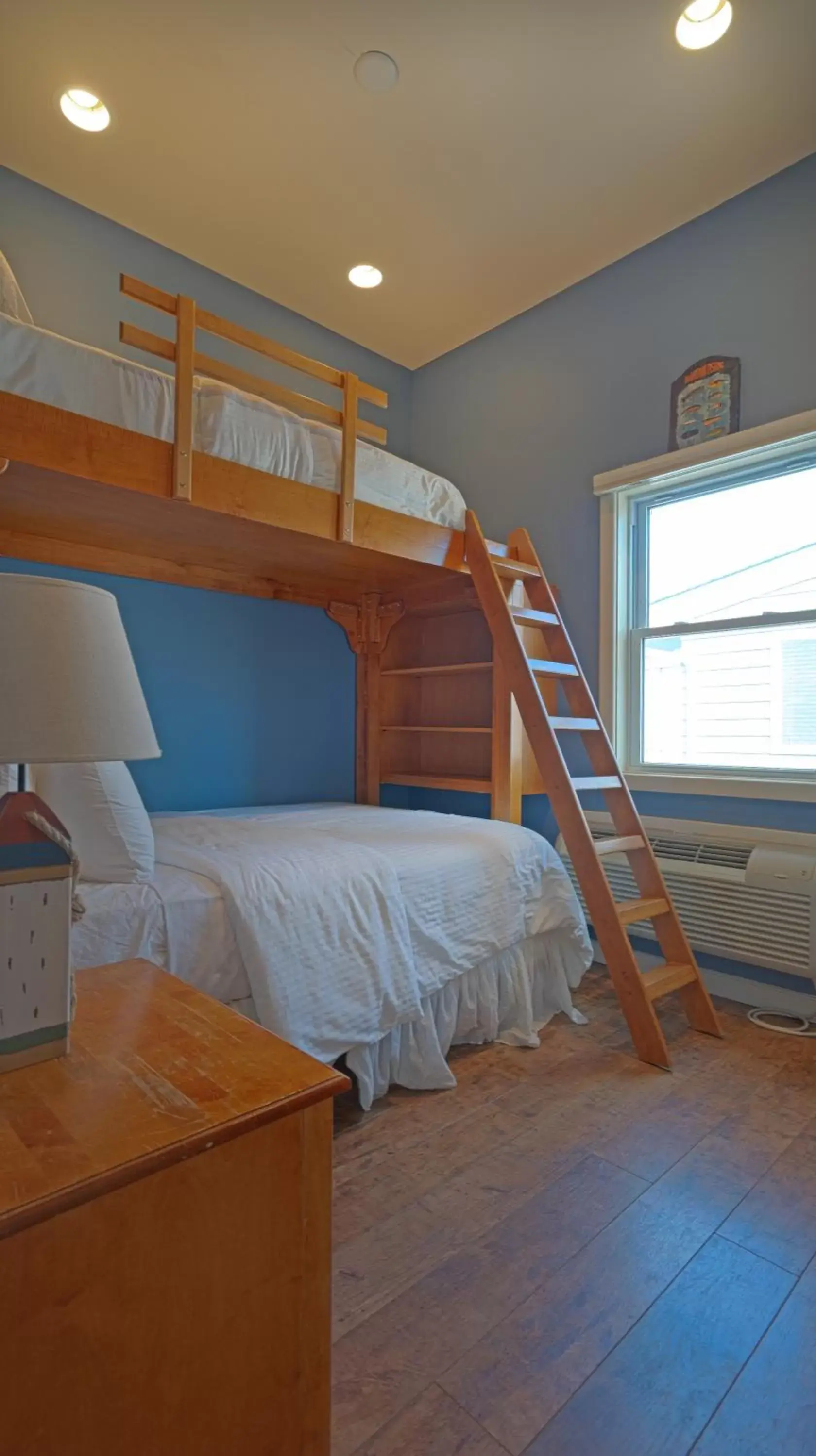 Bunk Bed in Sea Crest