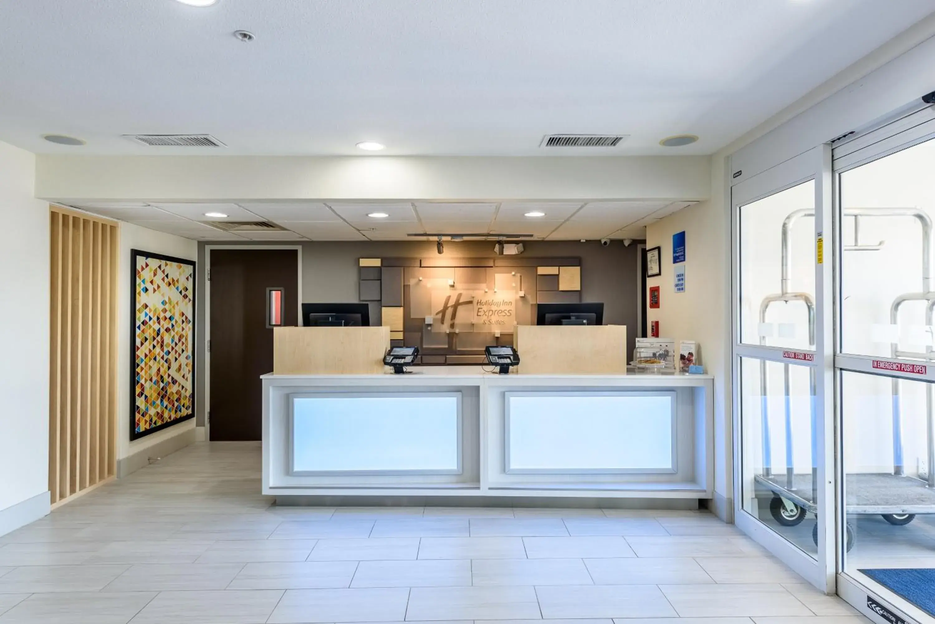 Property building, Lobby/Reception in Holiday Inn Express Hotel and Suites Bastrop, an IHG Hotel