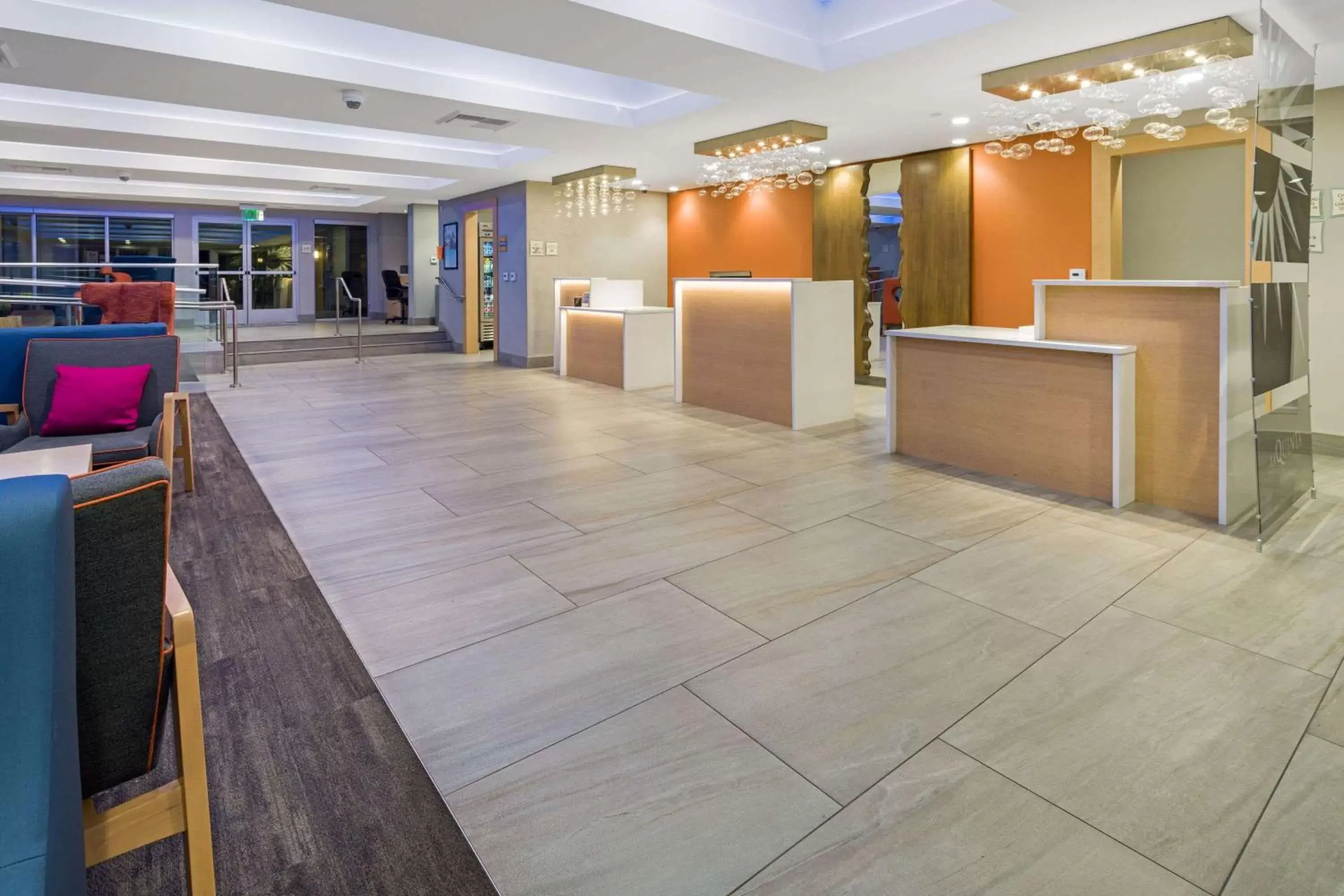 Lobby or reception, Lobby/Reception in La Quinta by Wyndham Orange County Airport