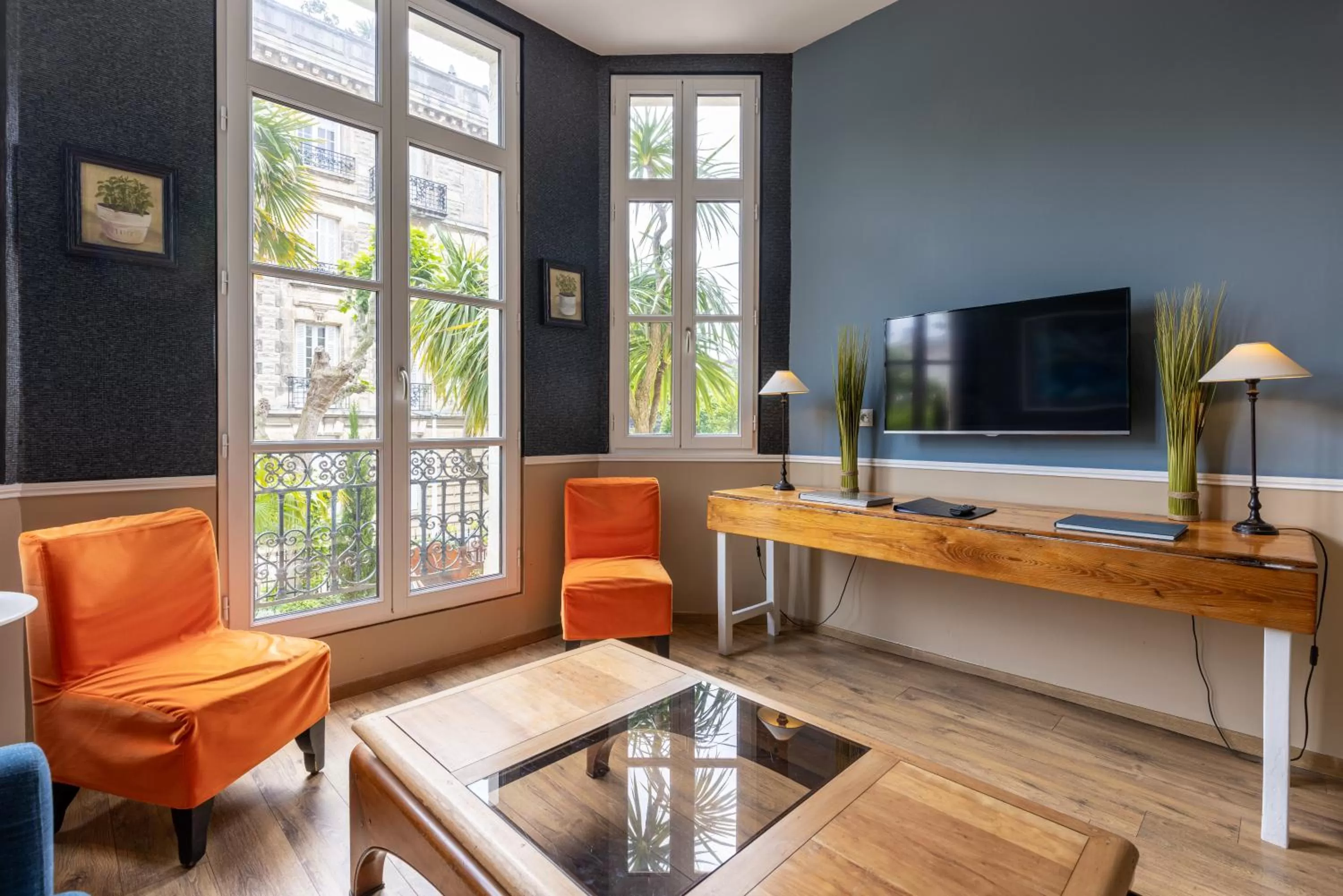 Lobby or reception in Hôtel & Espace Bien-être La Maison du Lierre