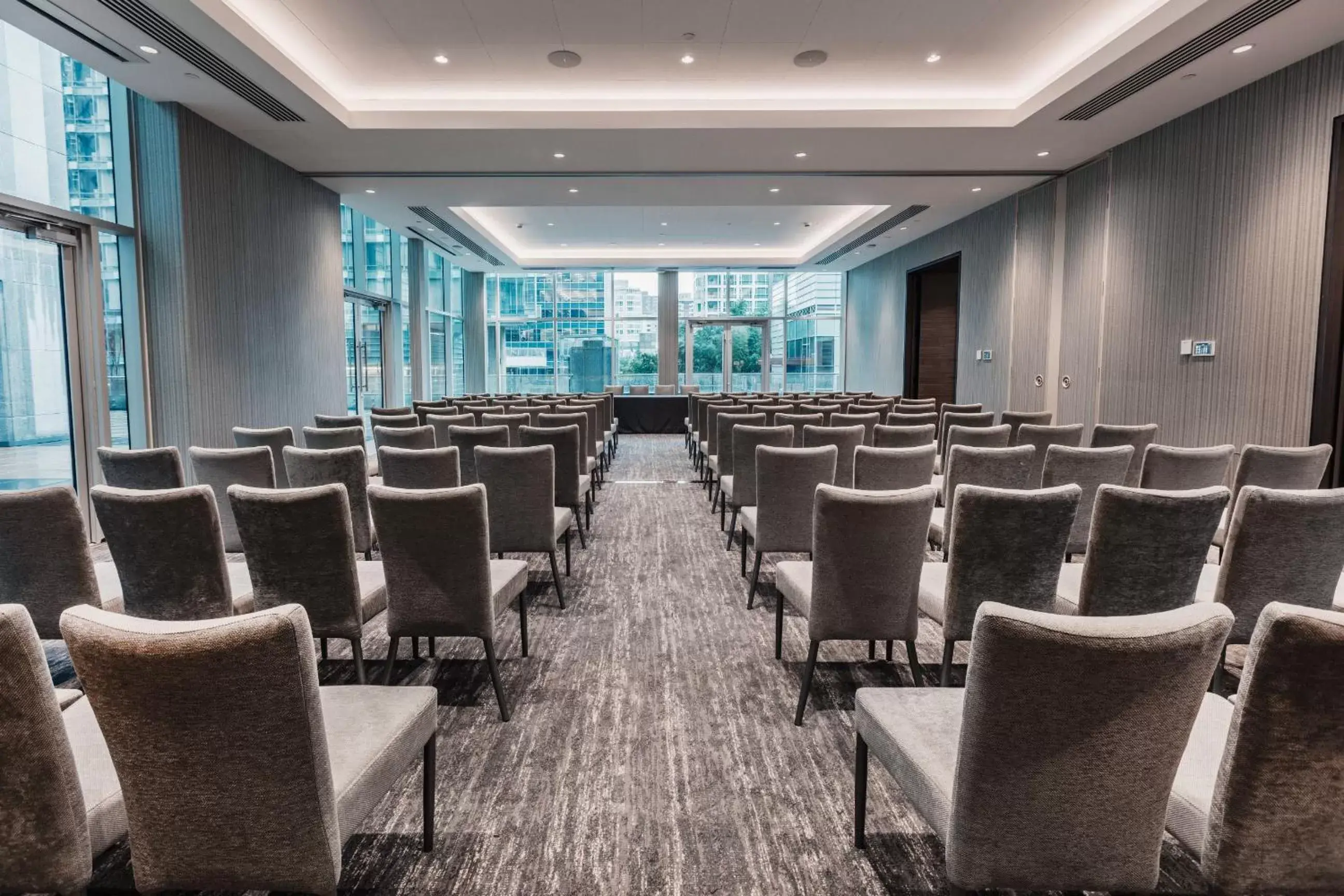 Meeting/conference room in Paradox Hotel Vancouver