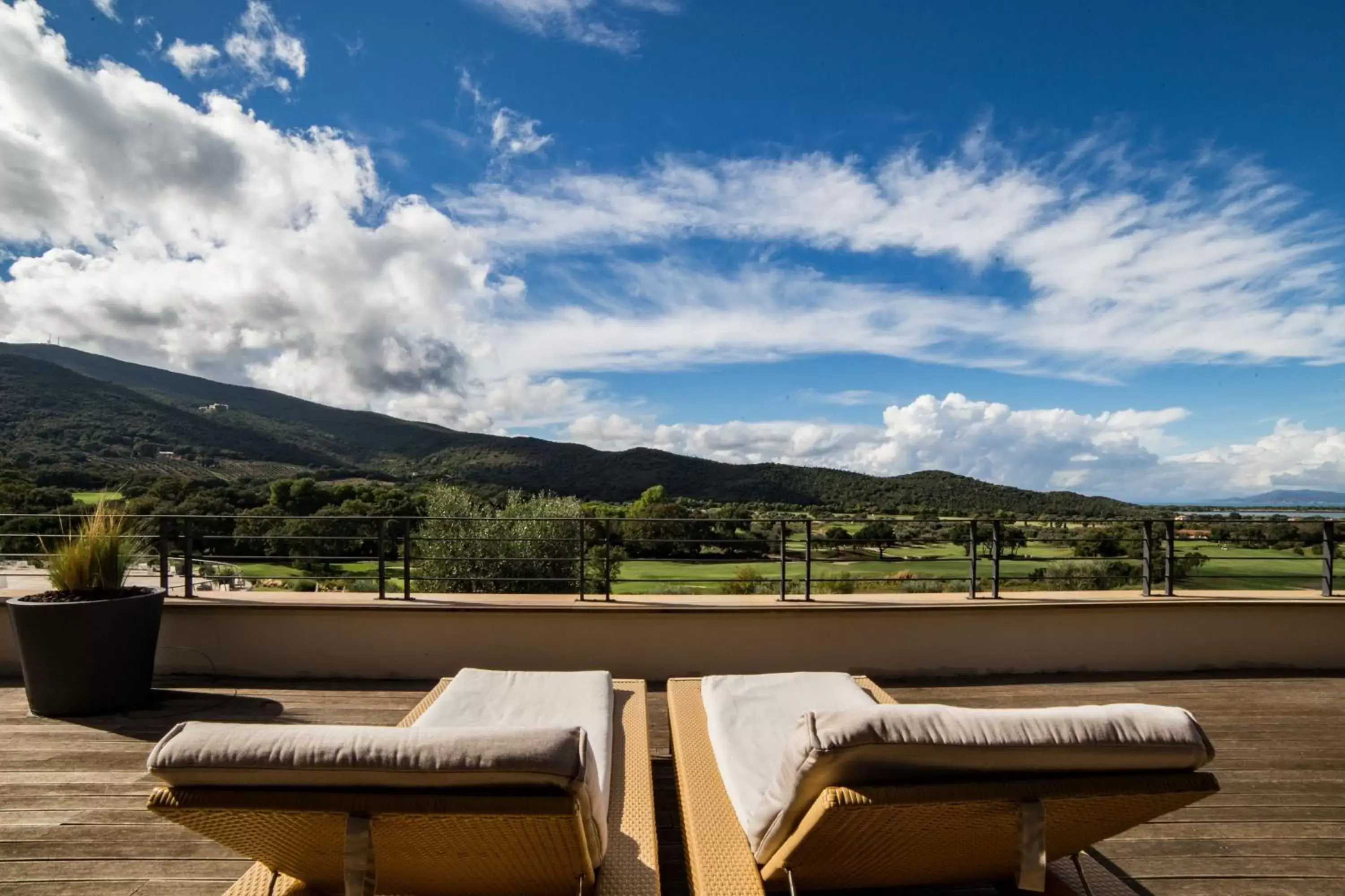 Photo of the whole room, Mountain View in Argentario Golf & Wellness Resort