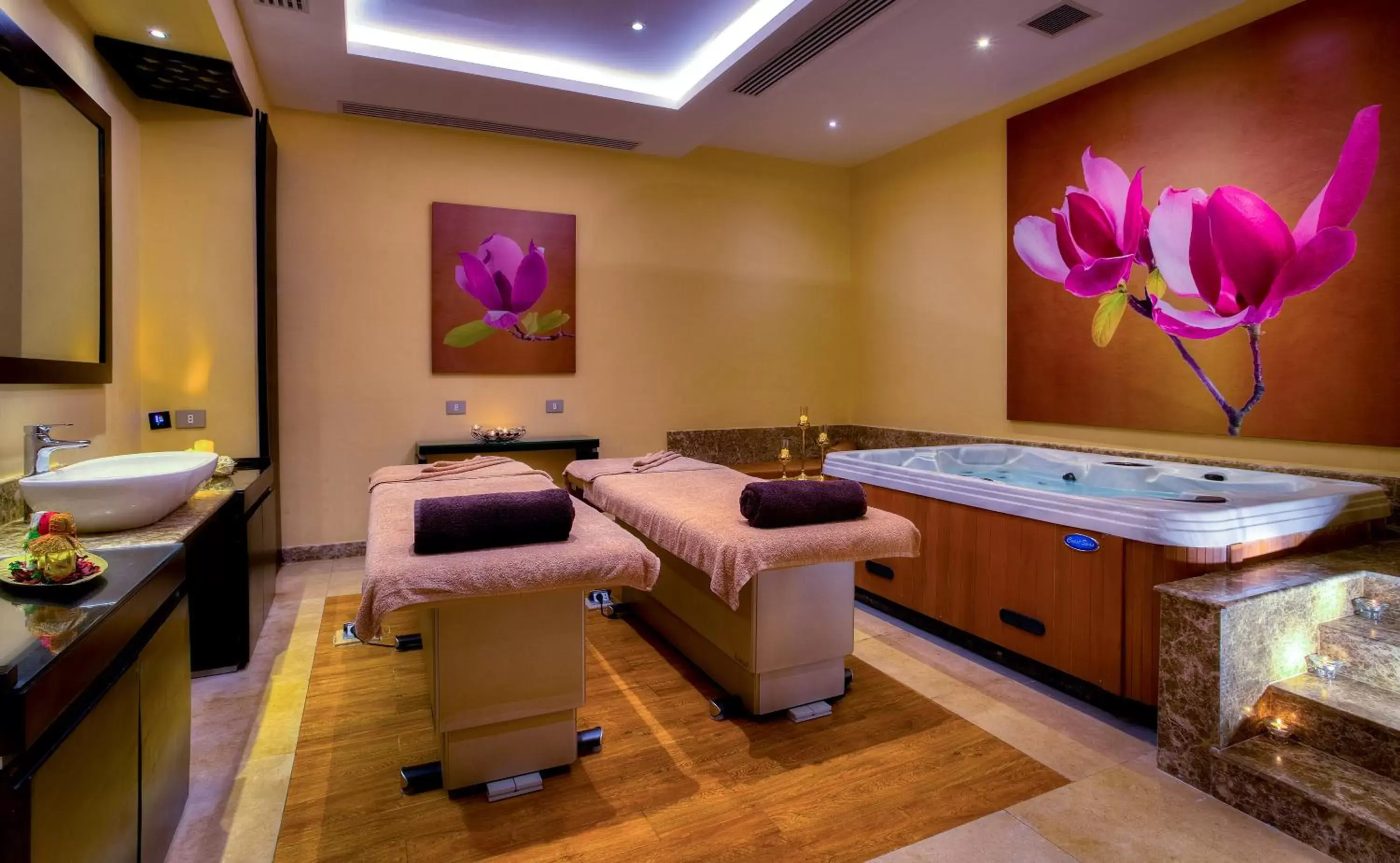 Massage in Cleopatra Luxury Resort Sharm El Sheikh