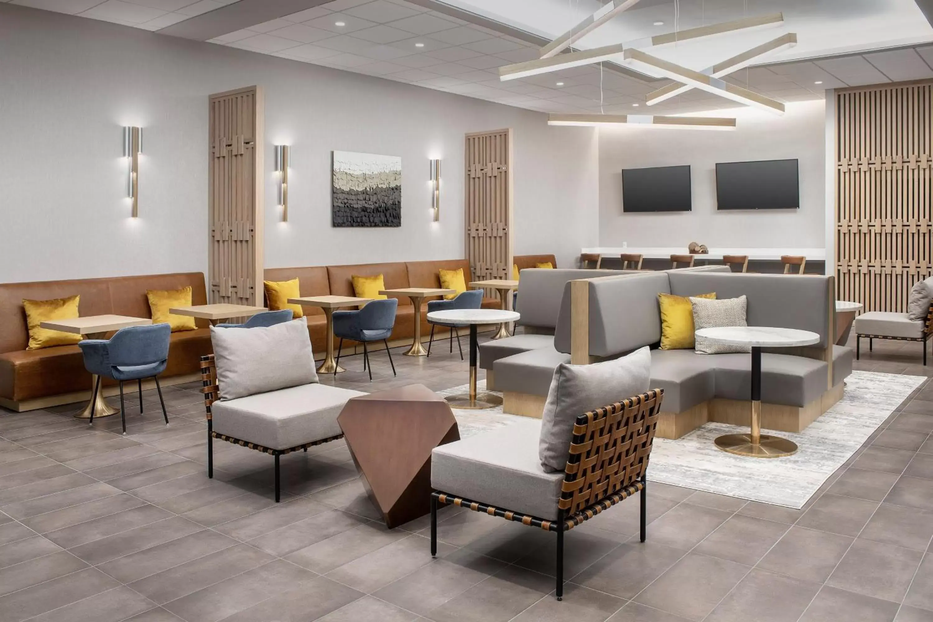 Lounge or bar, Restaurant/Places to Eat in The Westin Dallas Fort Worth Airport