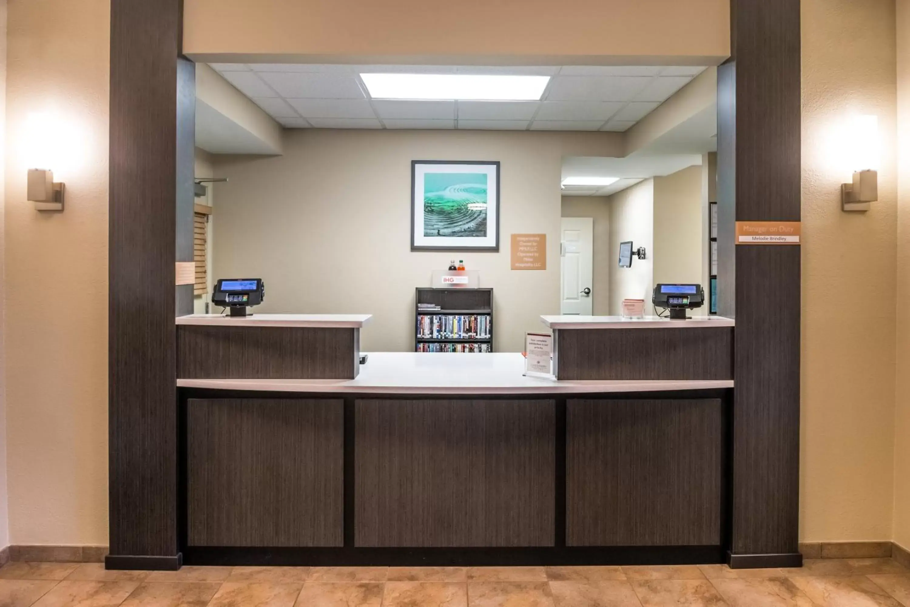 Lobby or reception in Candlewood Suites Paducah by IHG Lobby or reception in Candlewood Suites Paducah by IHG