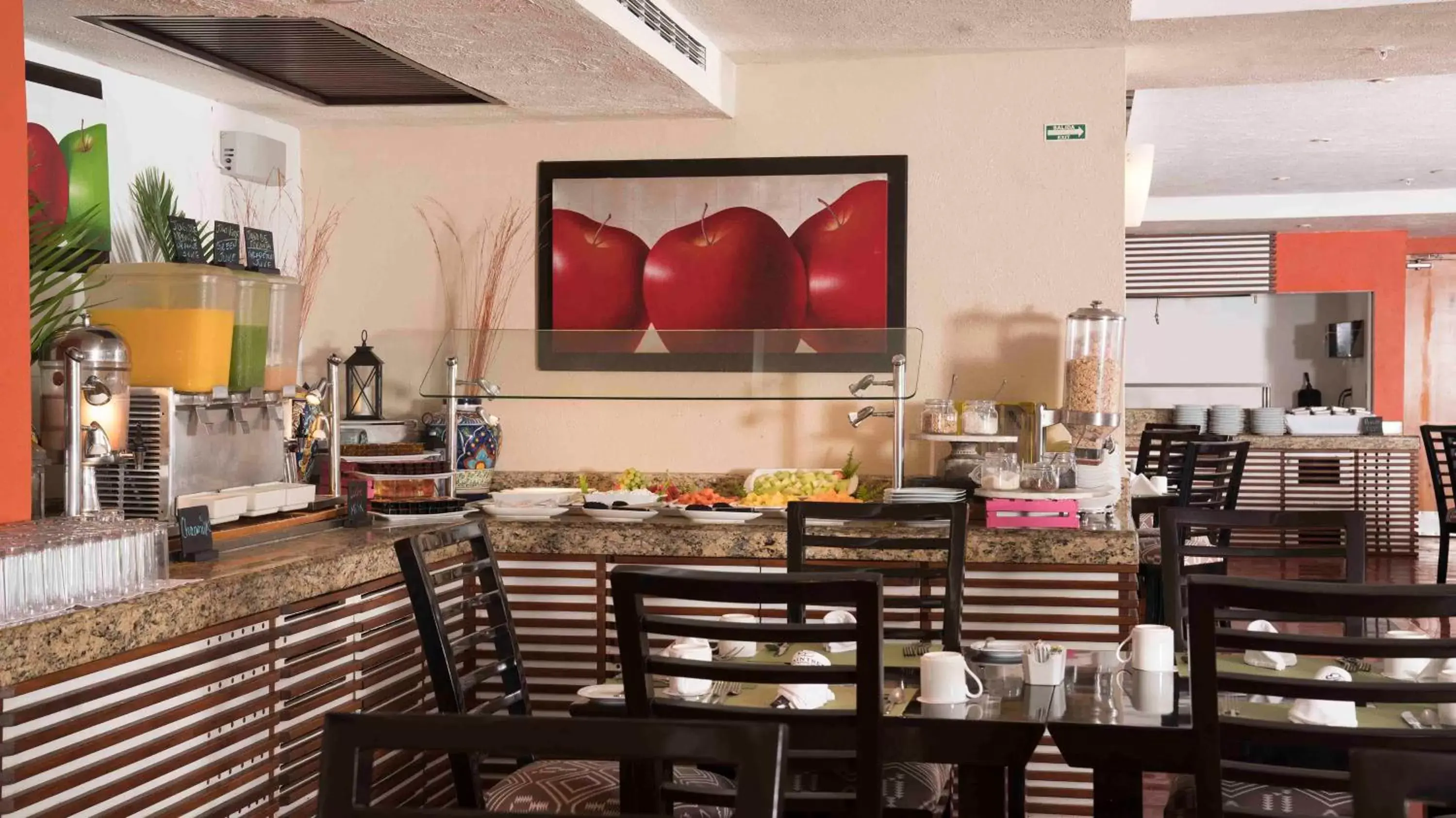 Restaurant/Places to Eat in Club Regina Puerto Vallarta