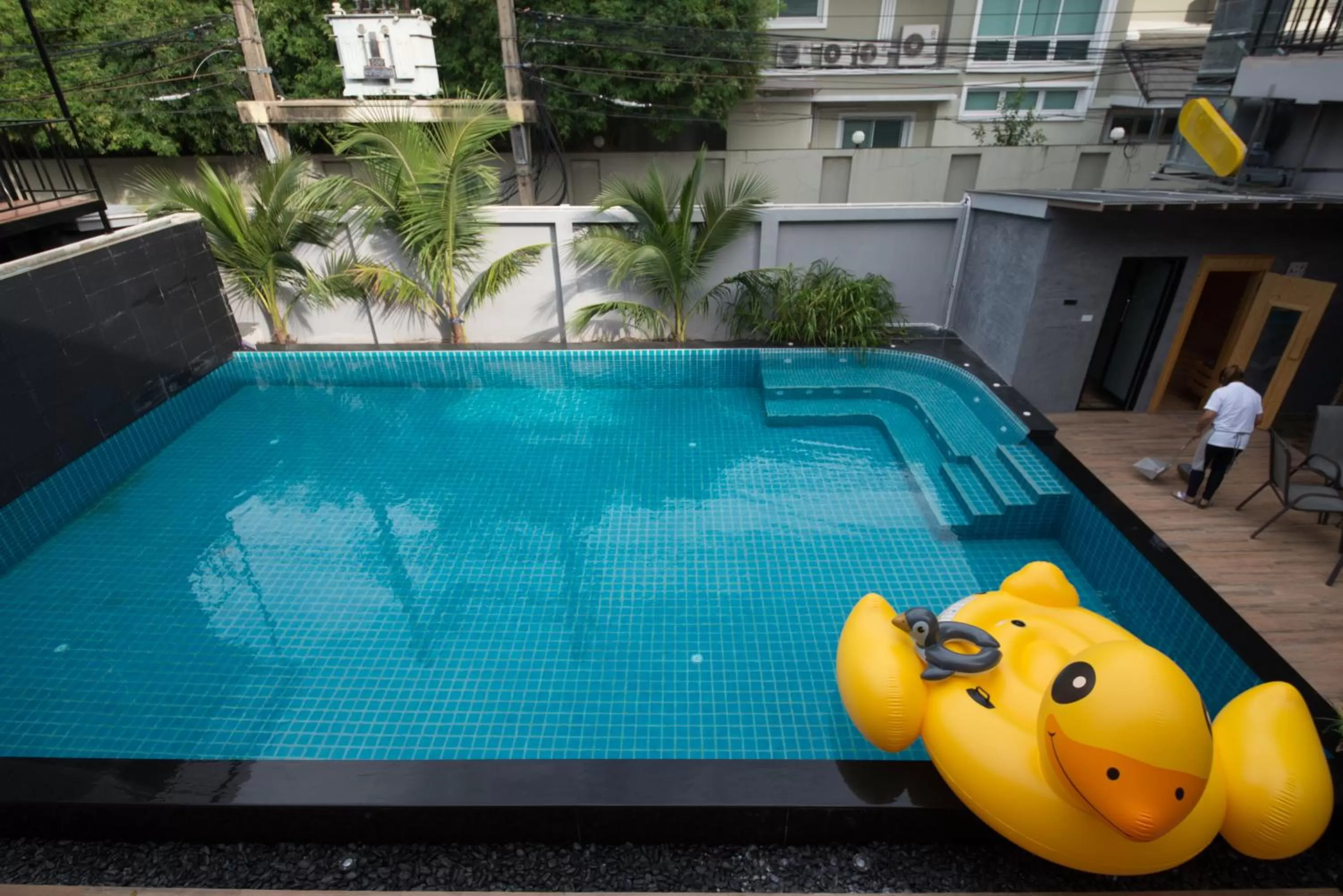 Swimming pool in V20 Boutique Jacuzzi Hotel