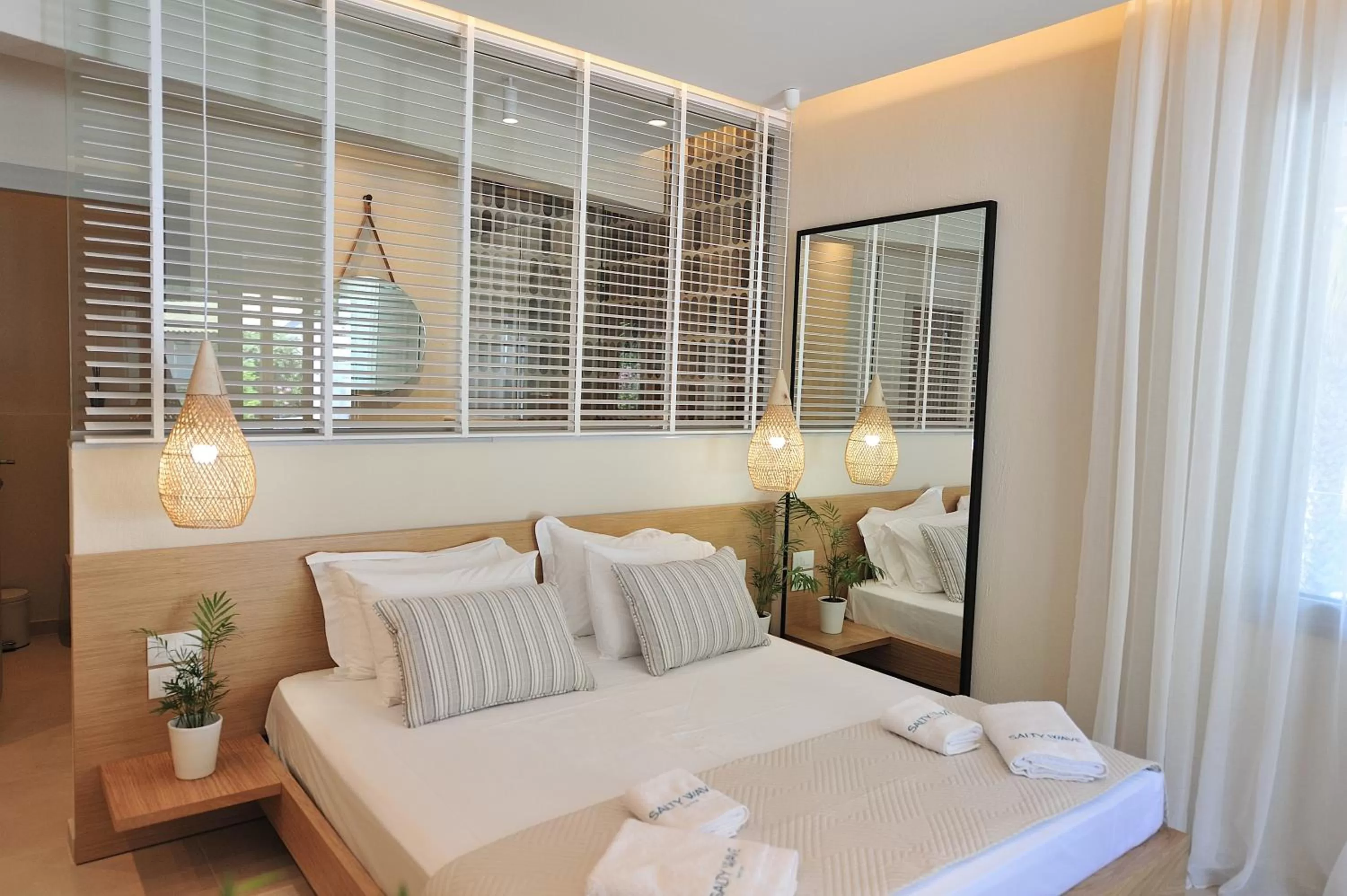 Bed in Salty Wave Suites