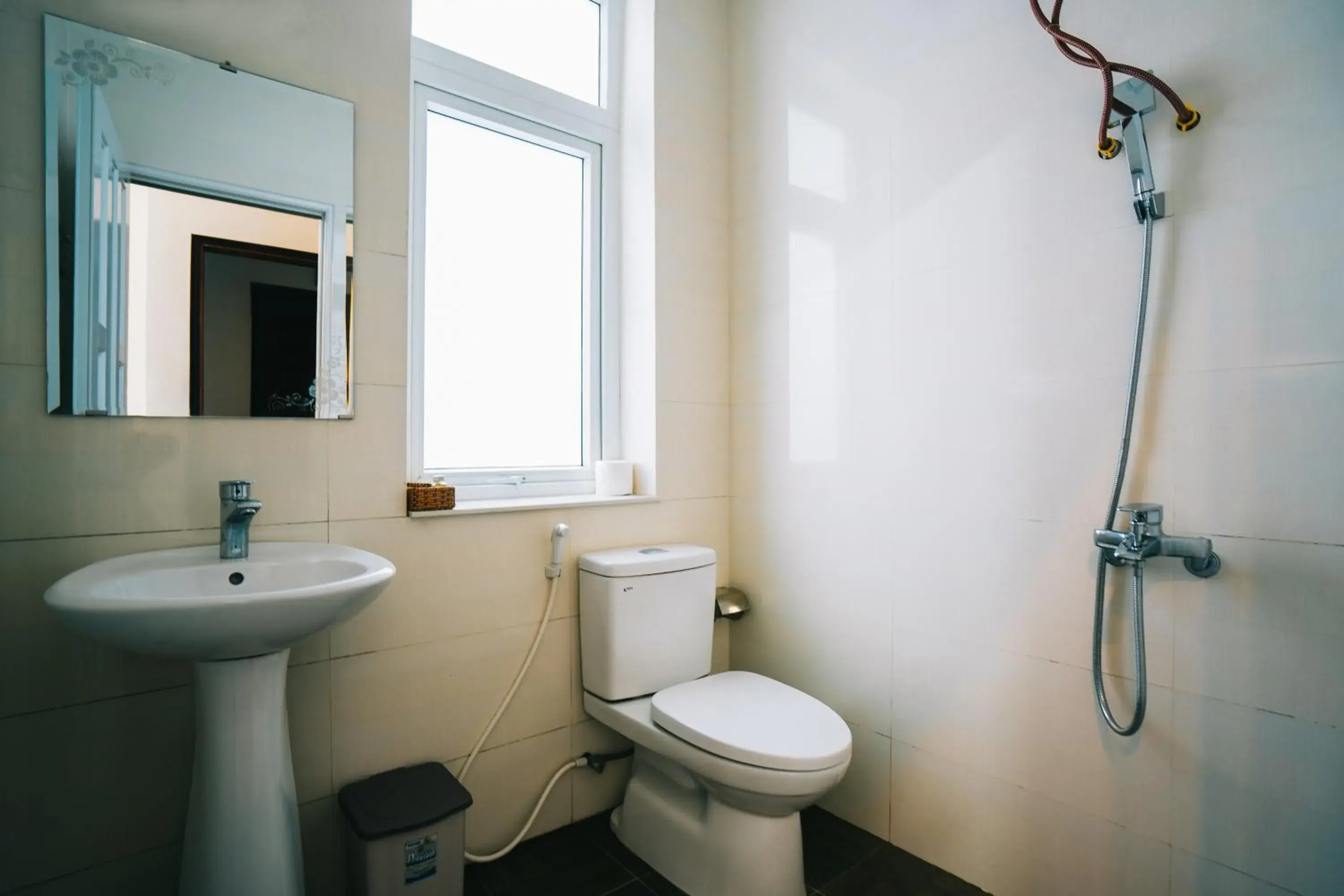 Bathroom in Himalaya Phoenix Hotel