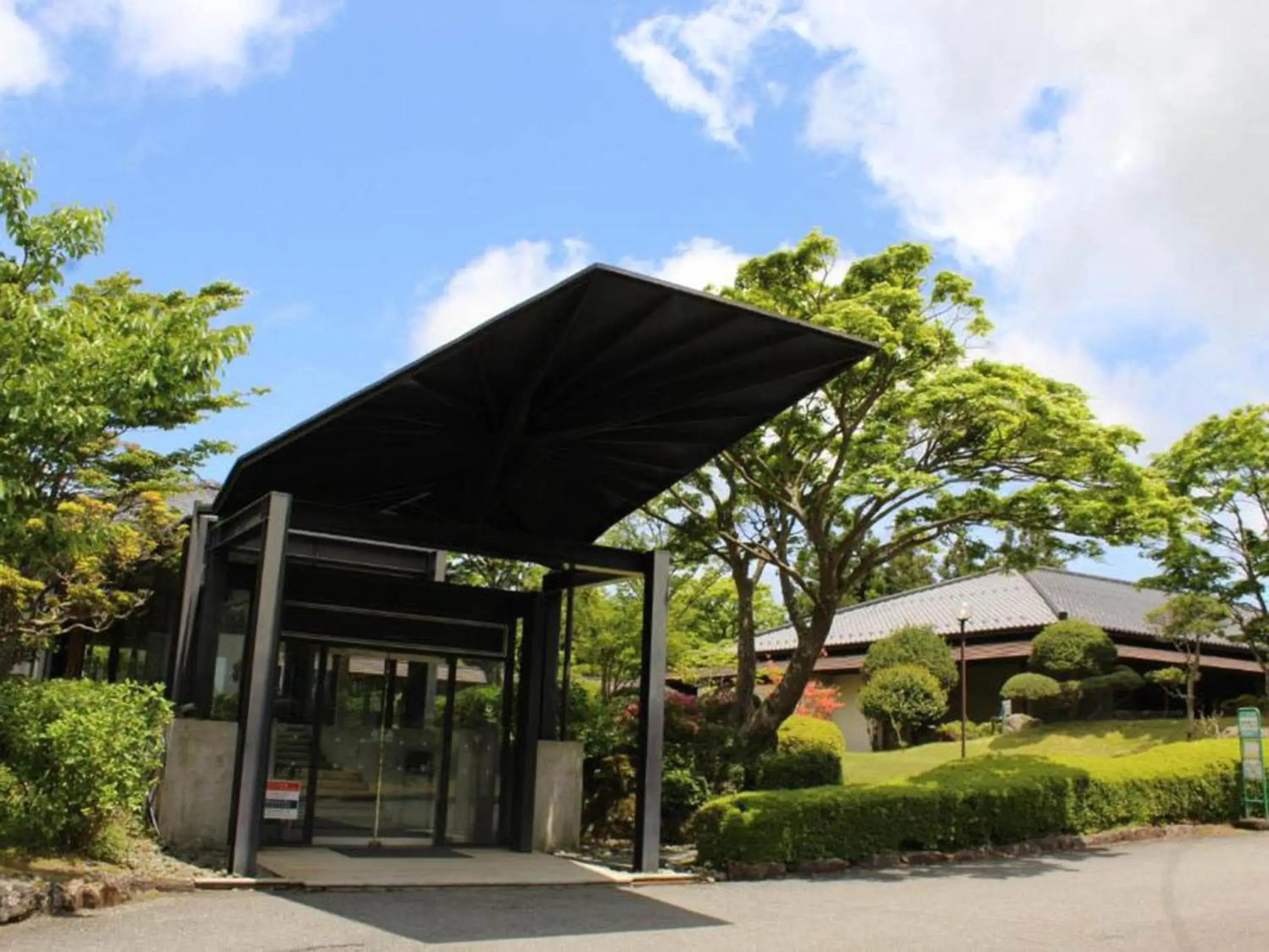 Property Building in Hakone Yunohana Prince Hotel