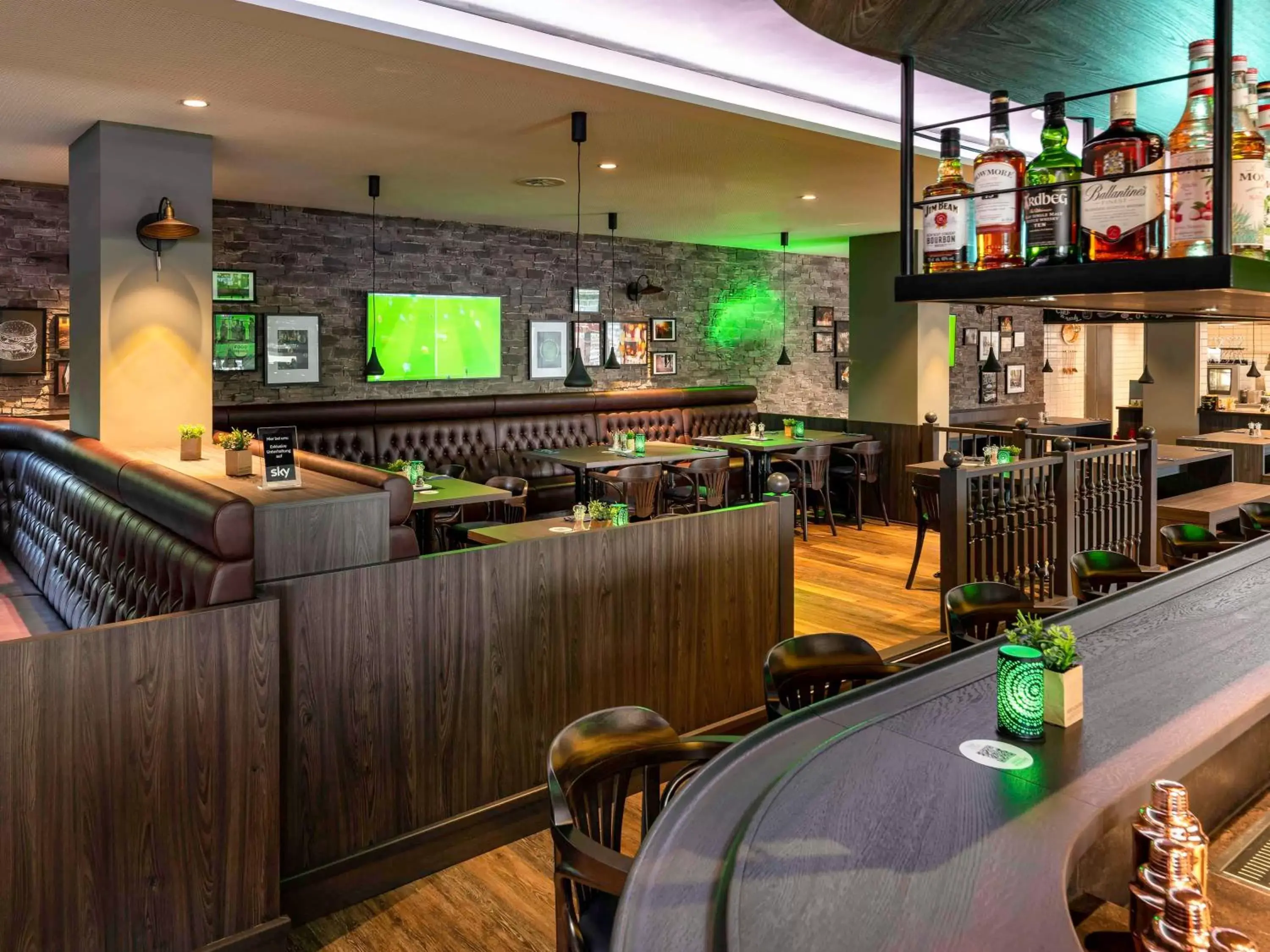 Restaurant/places to eat, Lounge/Bar in ibis Styles Hamburg Barmbek