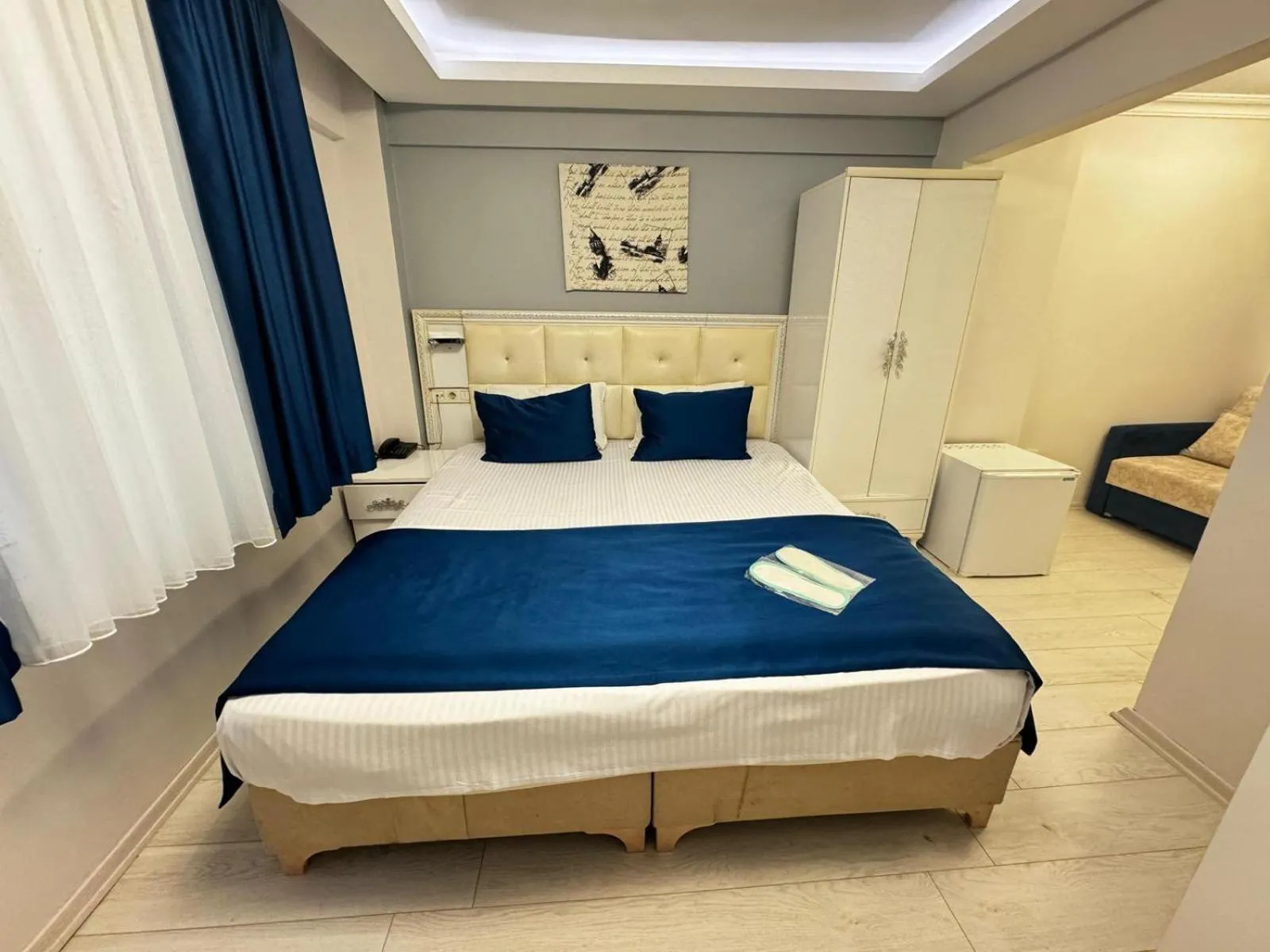 Living room, Bed in Taksim Istiklal Suites