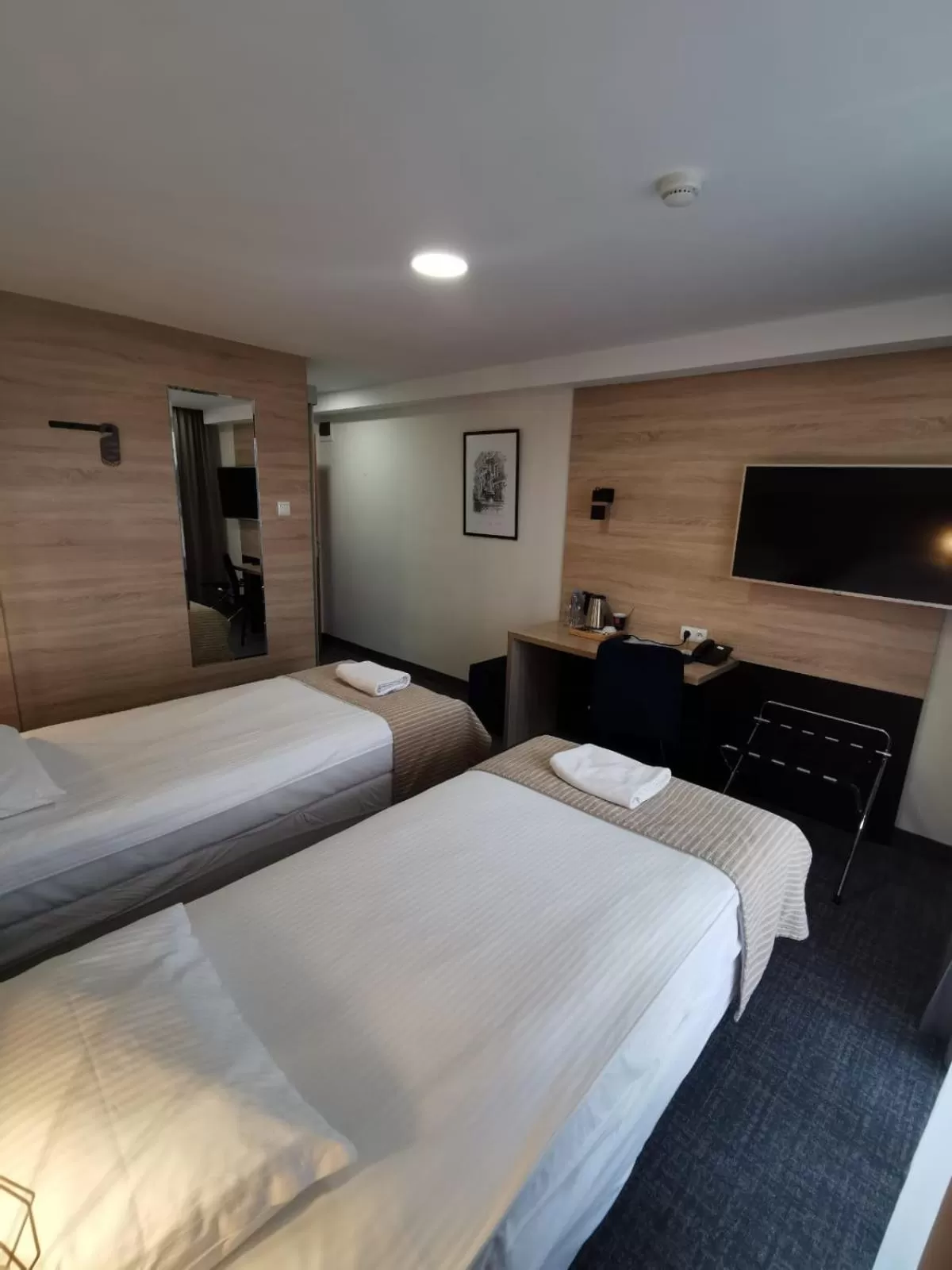 TV and multimedia, Bed in Gold Hotel