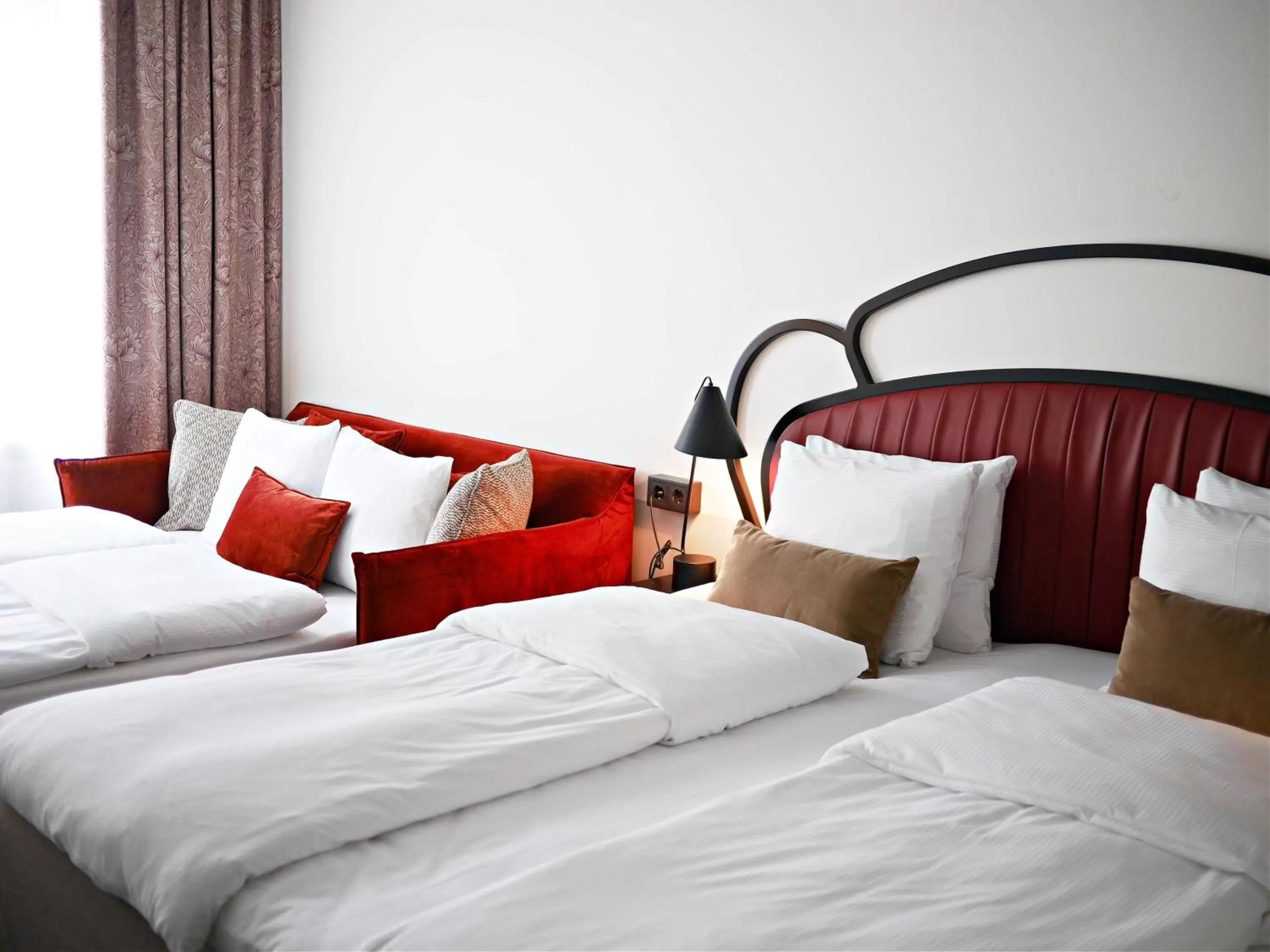 Photo of the whole room, Bed in Hotel Giò; BW Signature Collection