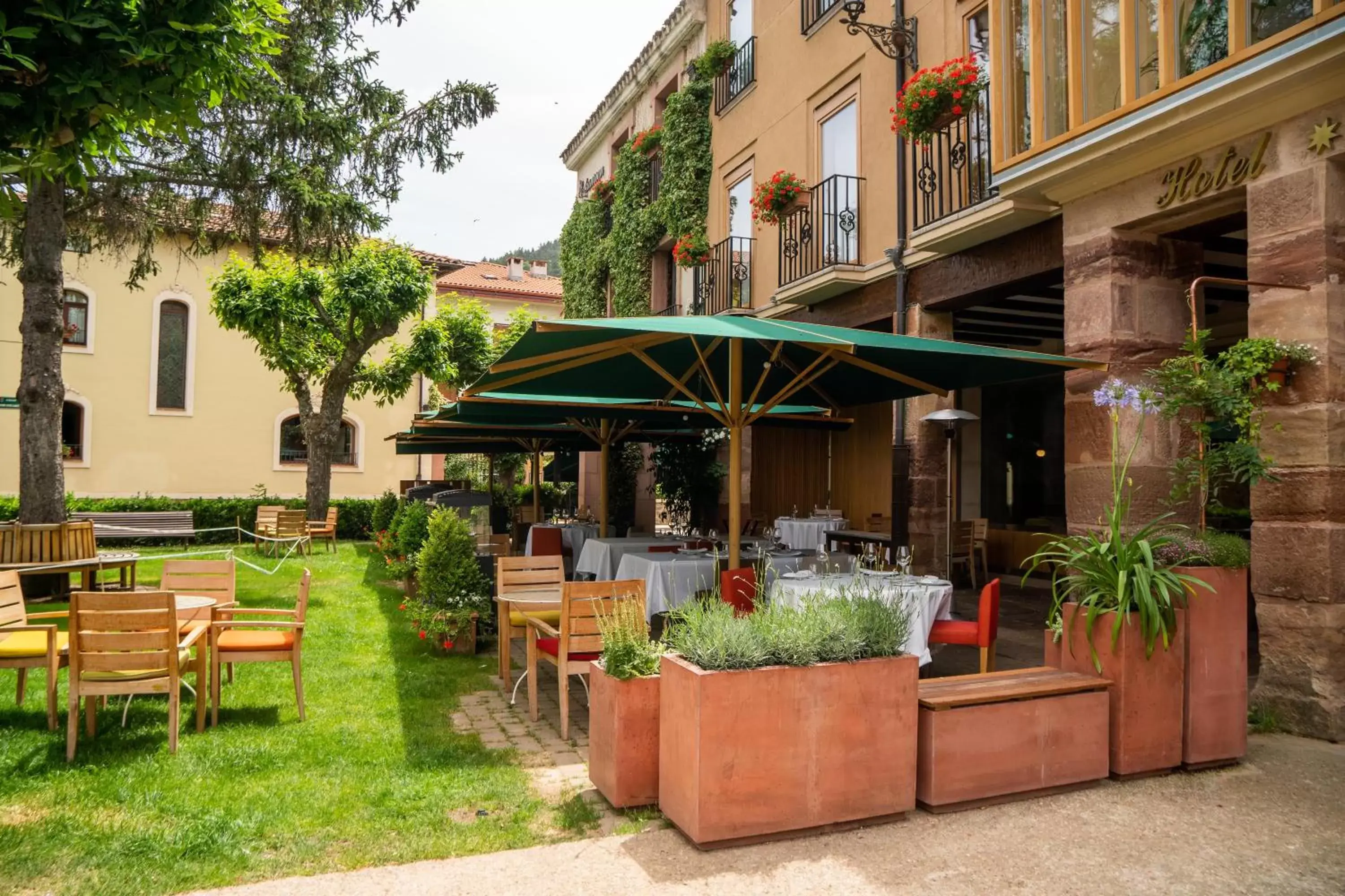 Balcony/Terrace, Property Building in Echaurren Hotel Gastronómico