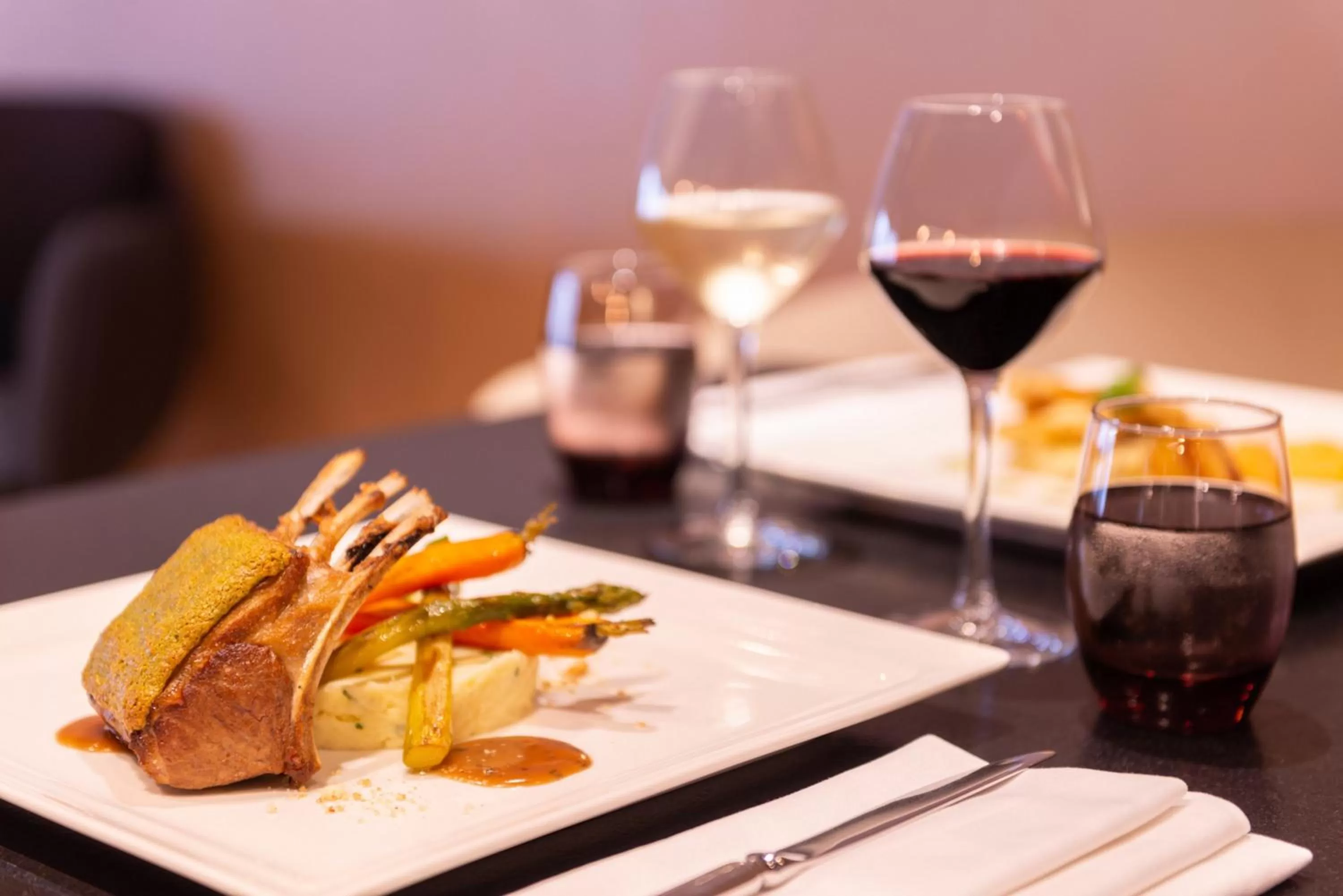 Restaurant/places to eat in L'Amirauté Brest