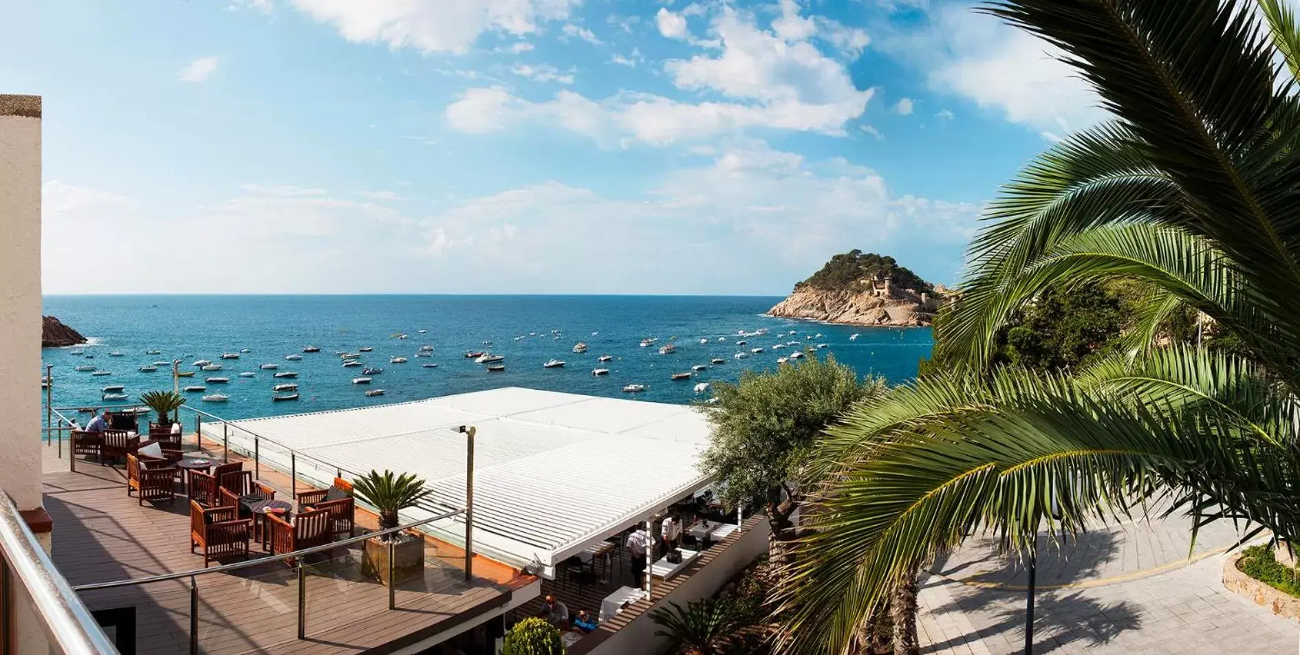 Facade/entrance, Sea View in Gran Hotel Reymar