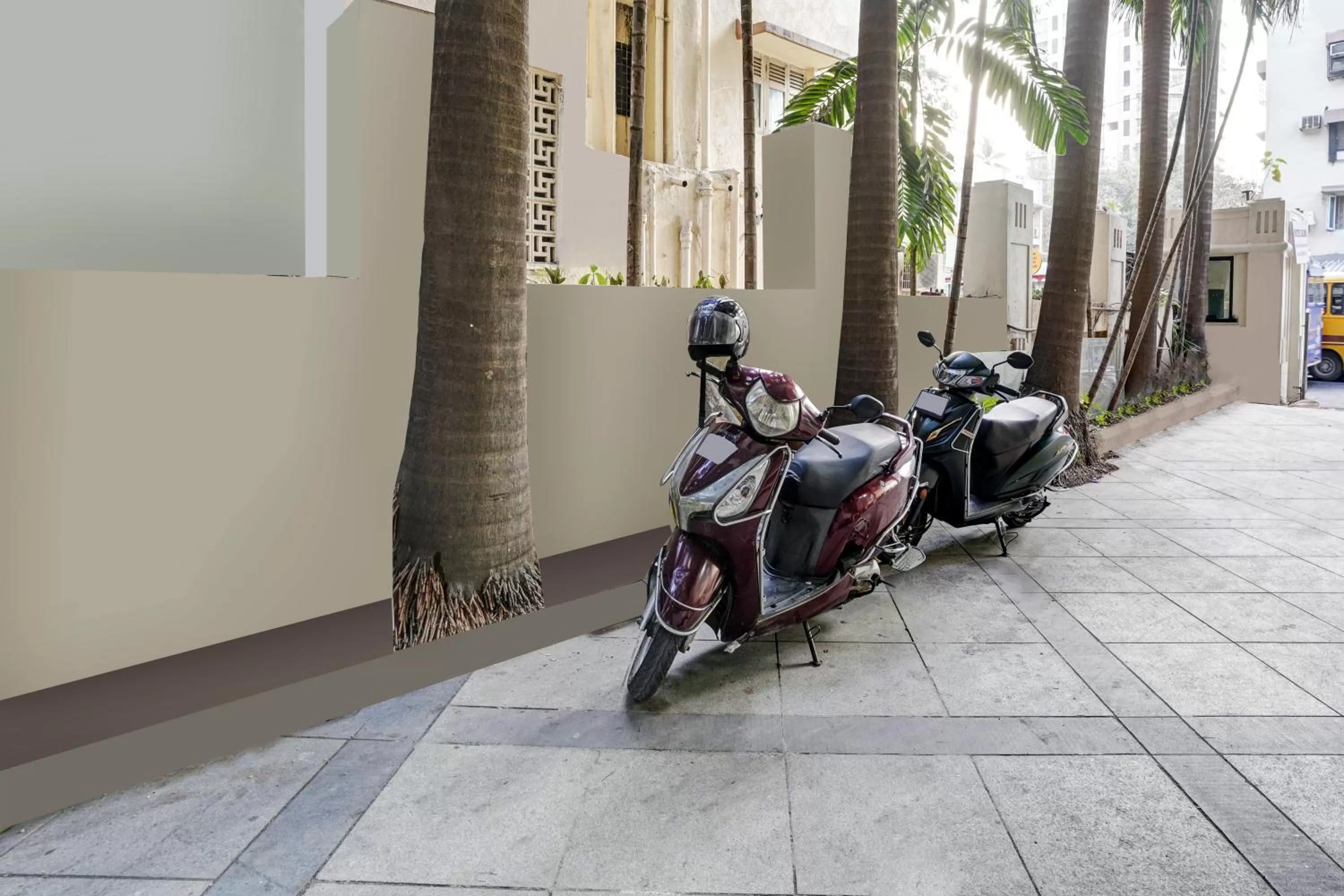 Treebo Trend Freedom Star, Vile Parle