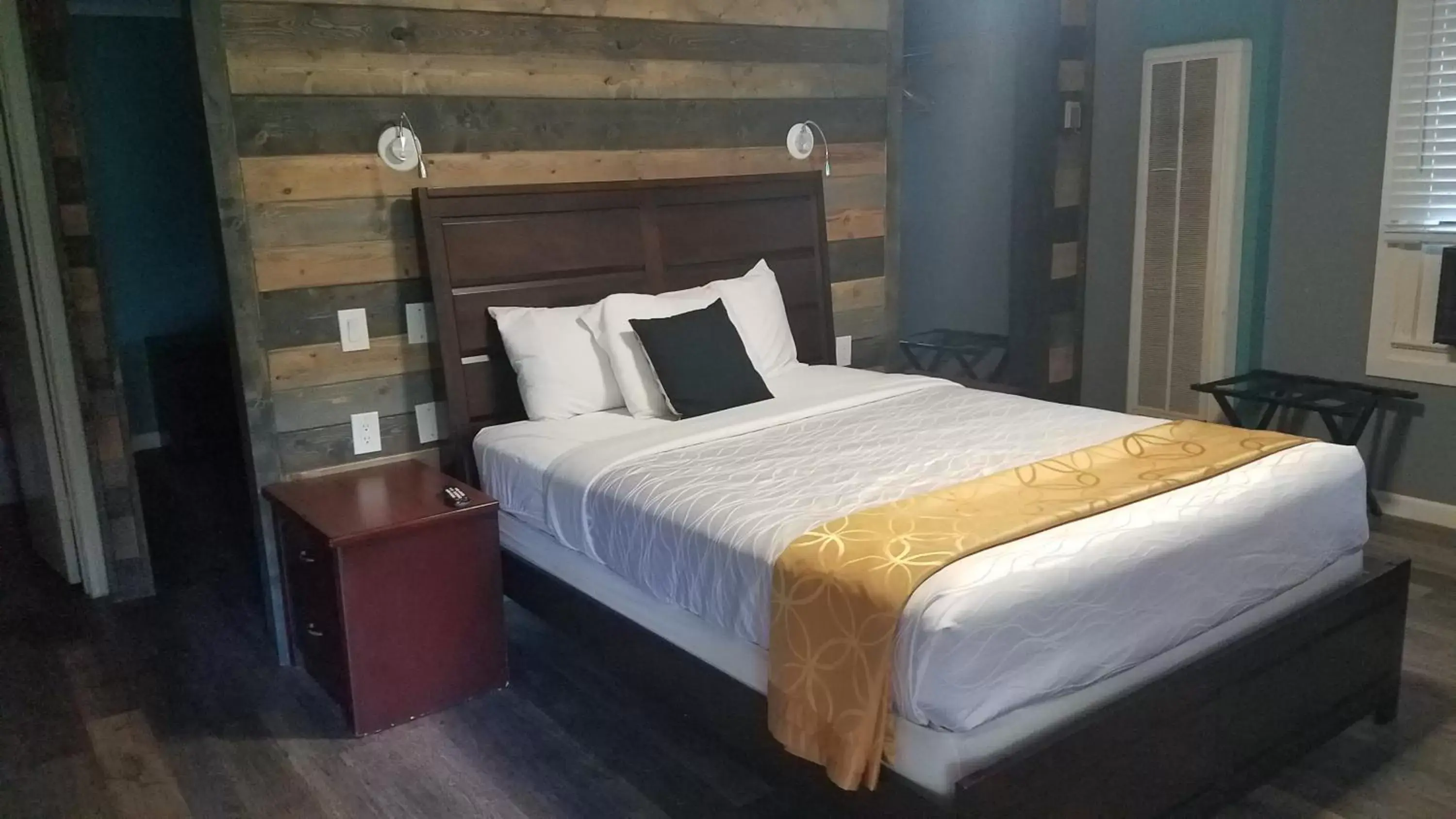 Family Room in La Petite Sedona Family Room in La Petite Sedona