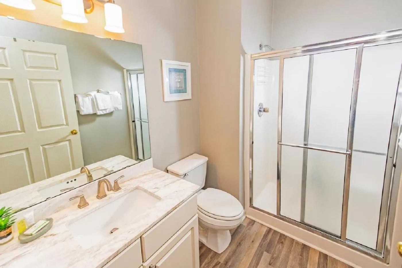 Bathroom in River Oaks Golf Resort