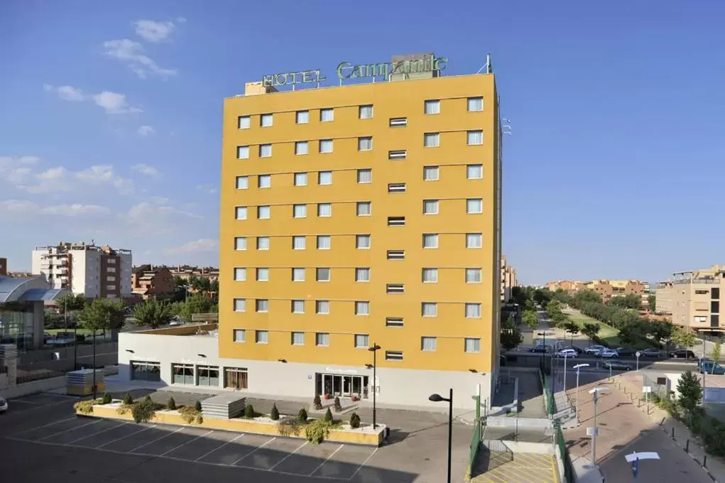 Property Building in Campanile Madrid Alcalá de Henares