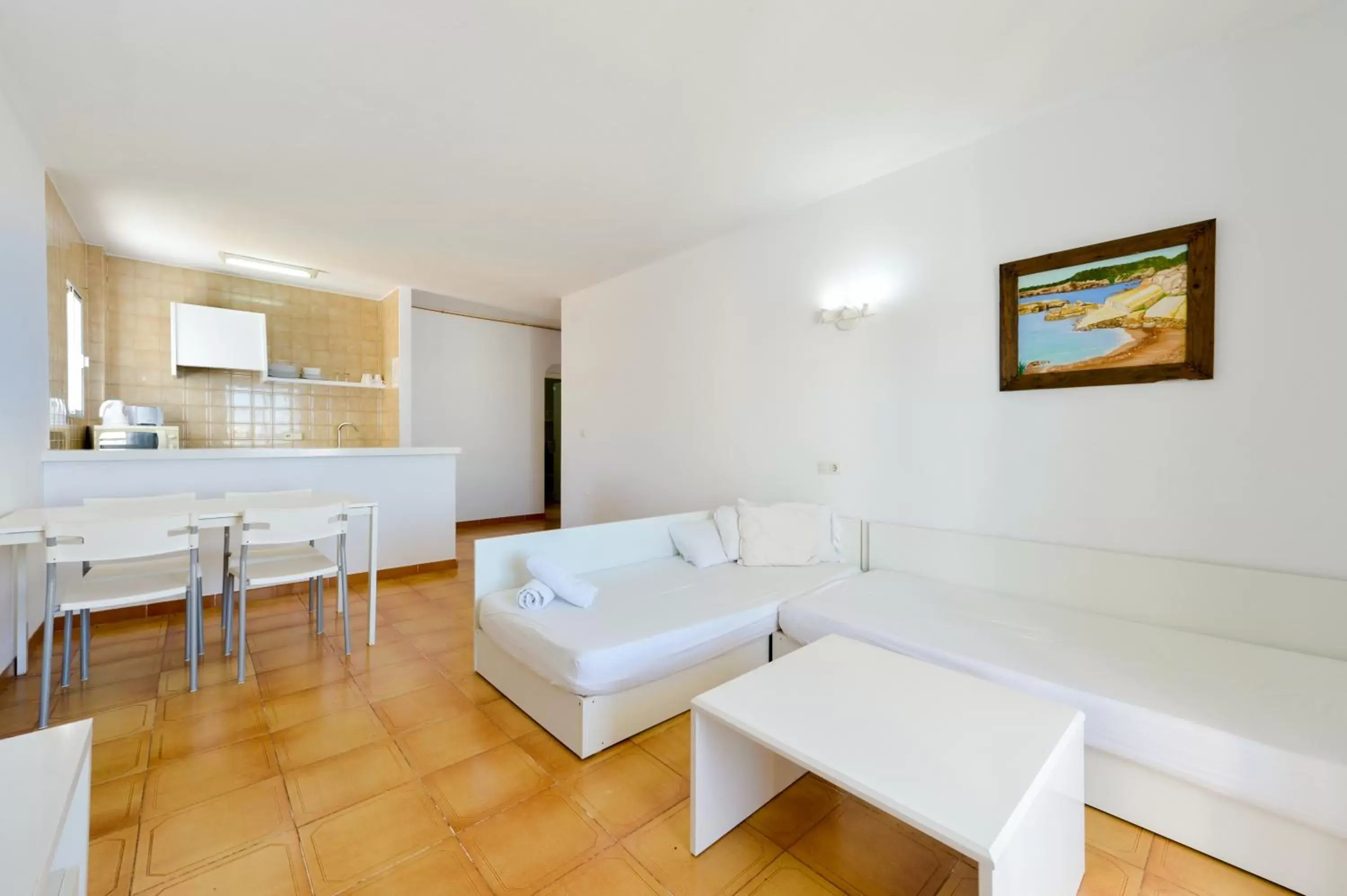 Living room, Seating Area in Apartamentos San Antonio Beach