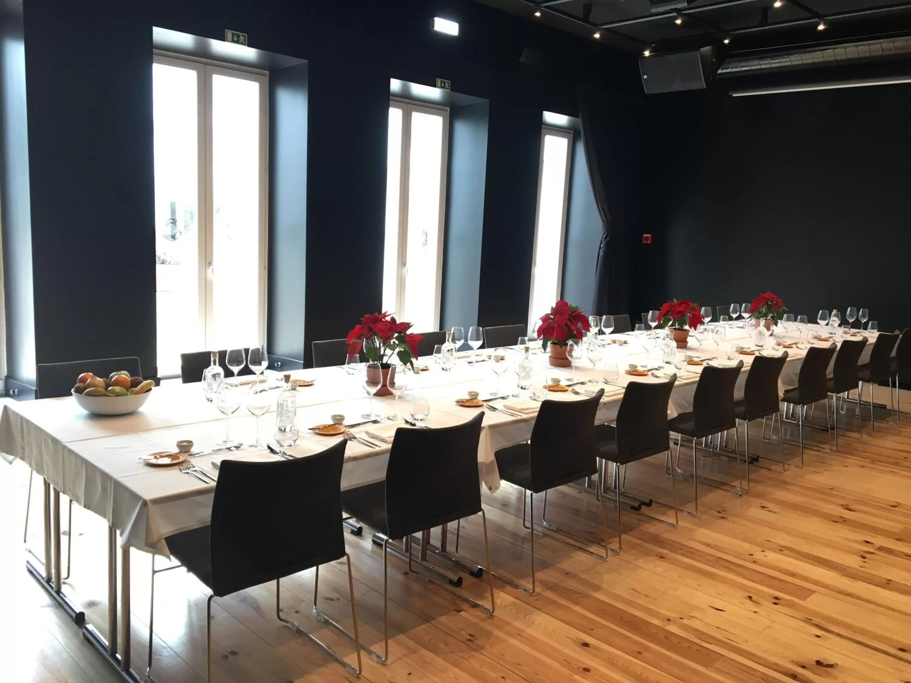 Business facilities in Hotel Convento do Salvador