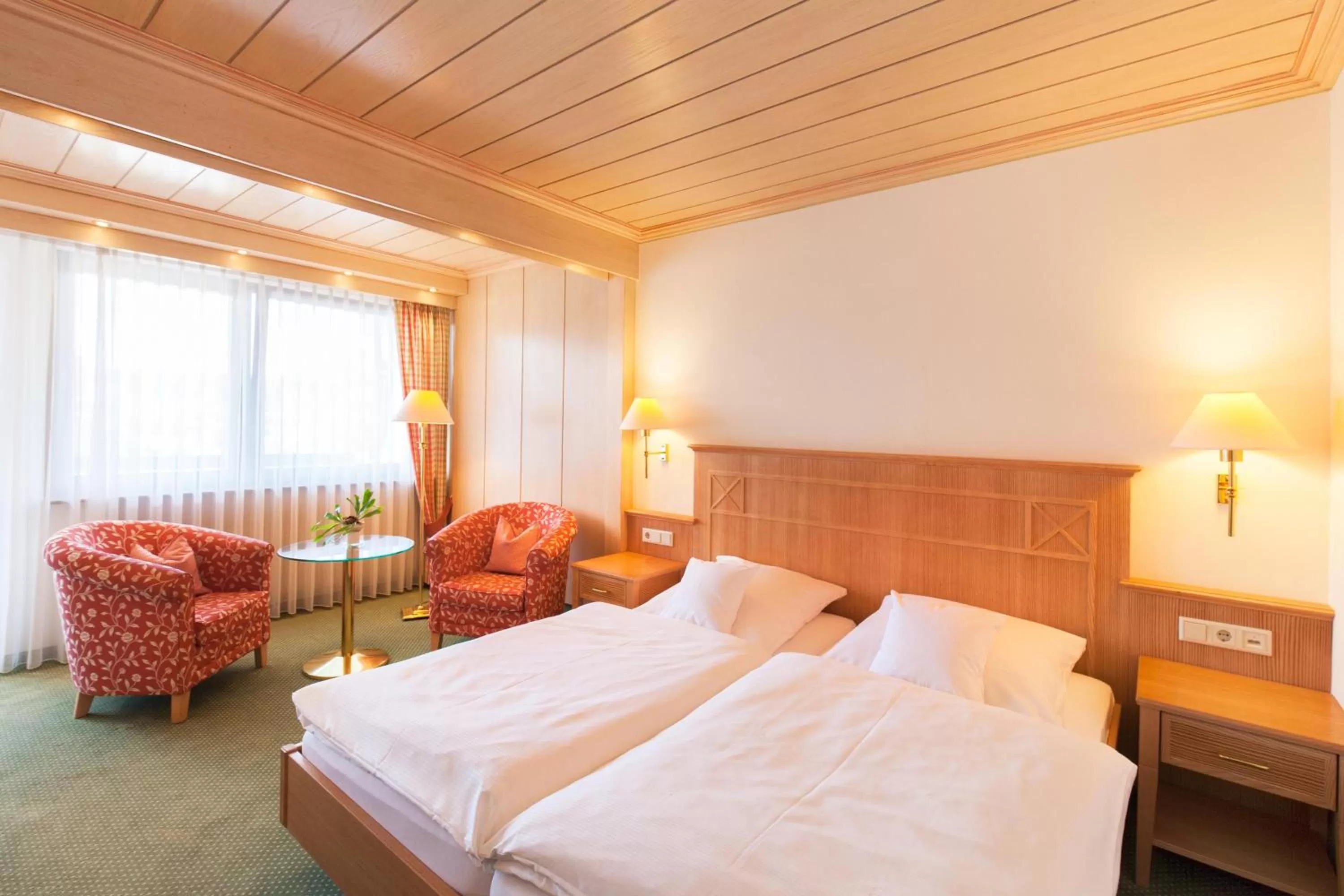 Bed in Landgasthof Hotel Hirsch