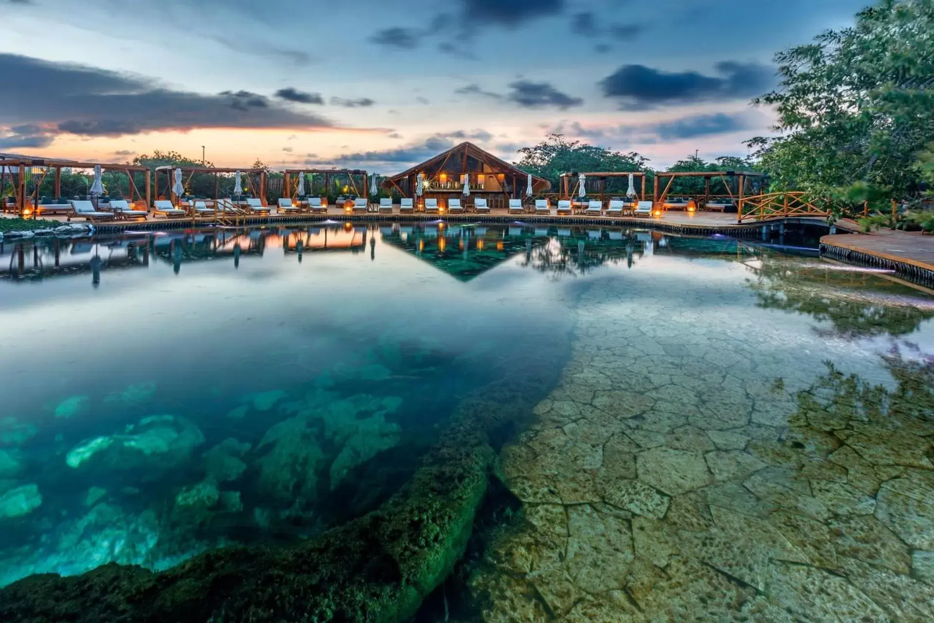 Restaurant/places to eat, Bird's-eye View in Hotel Shibari - Restaurant & Cenote Club