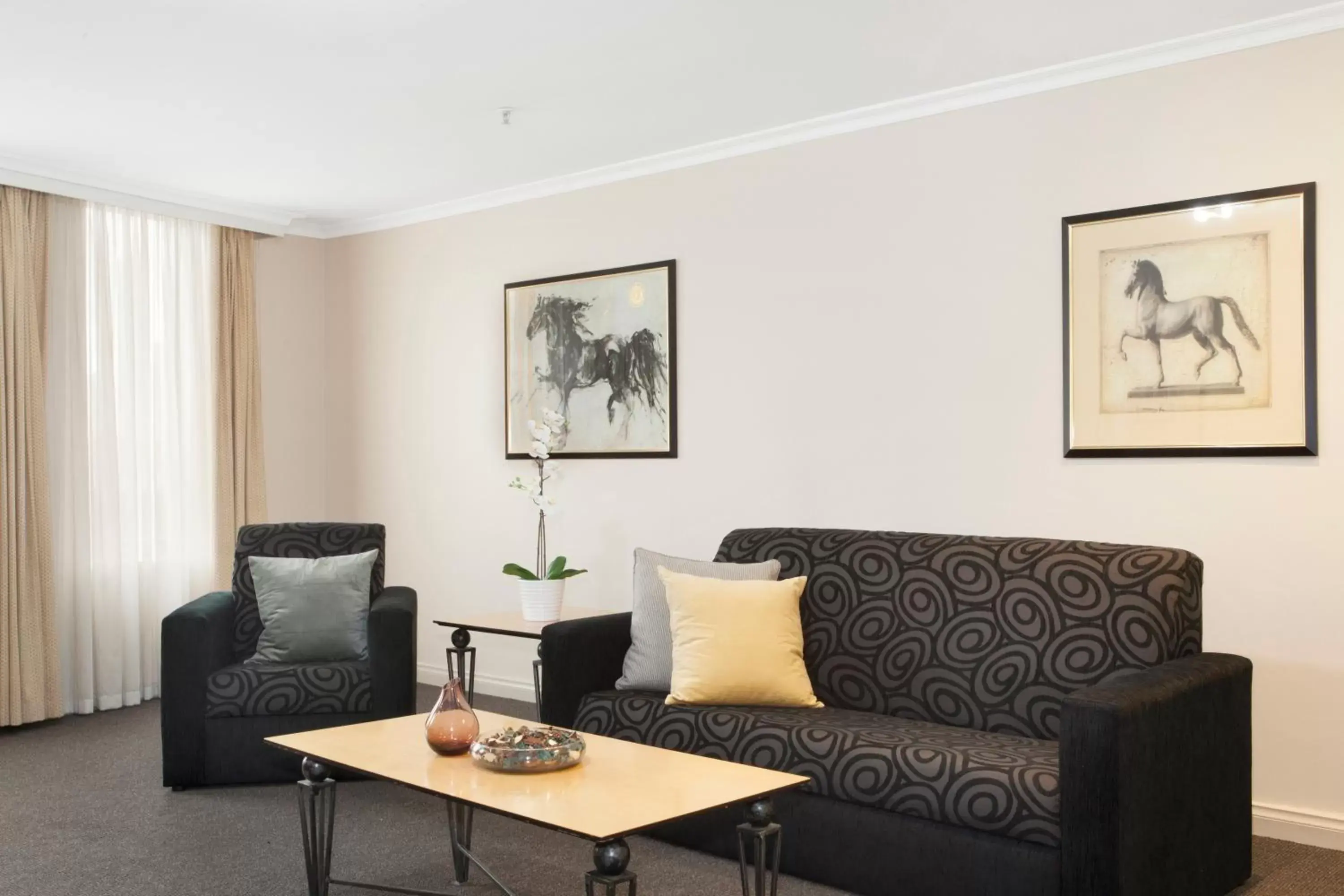 Living room, Seating Area in Melbourne Metropole Central