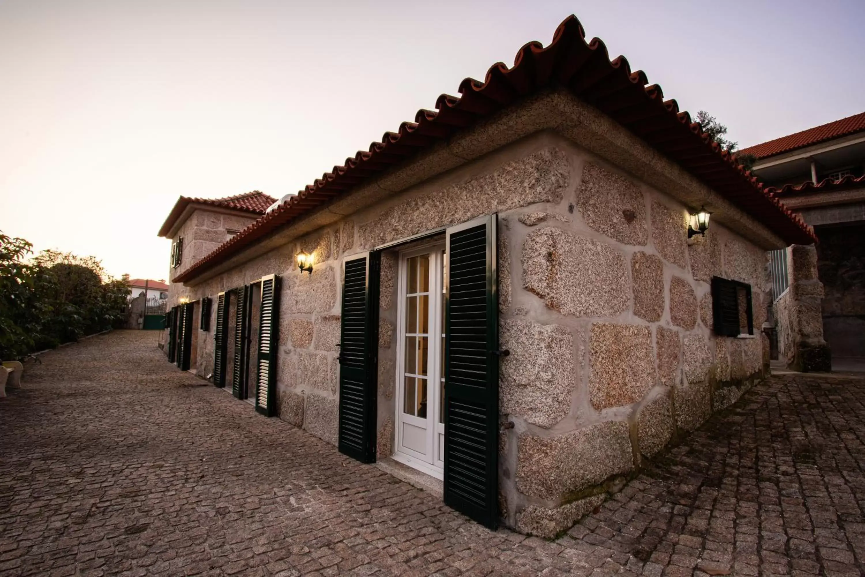 Property Building in Fonte Velha