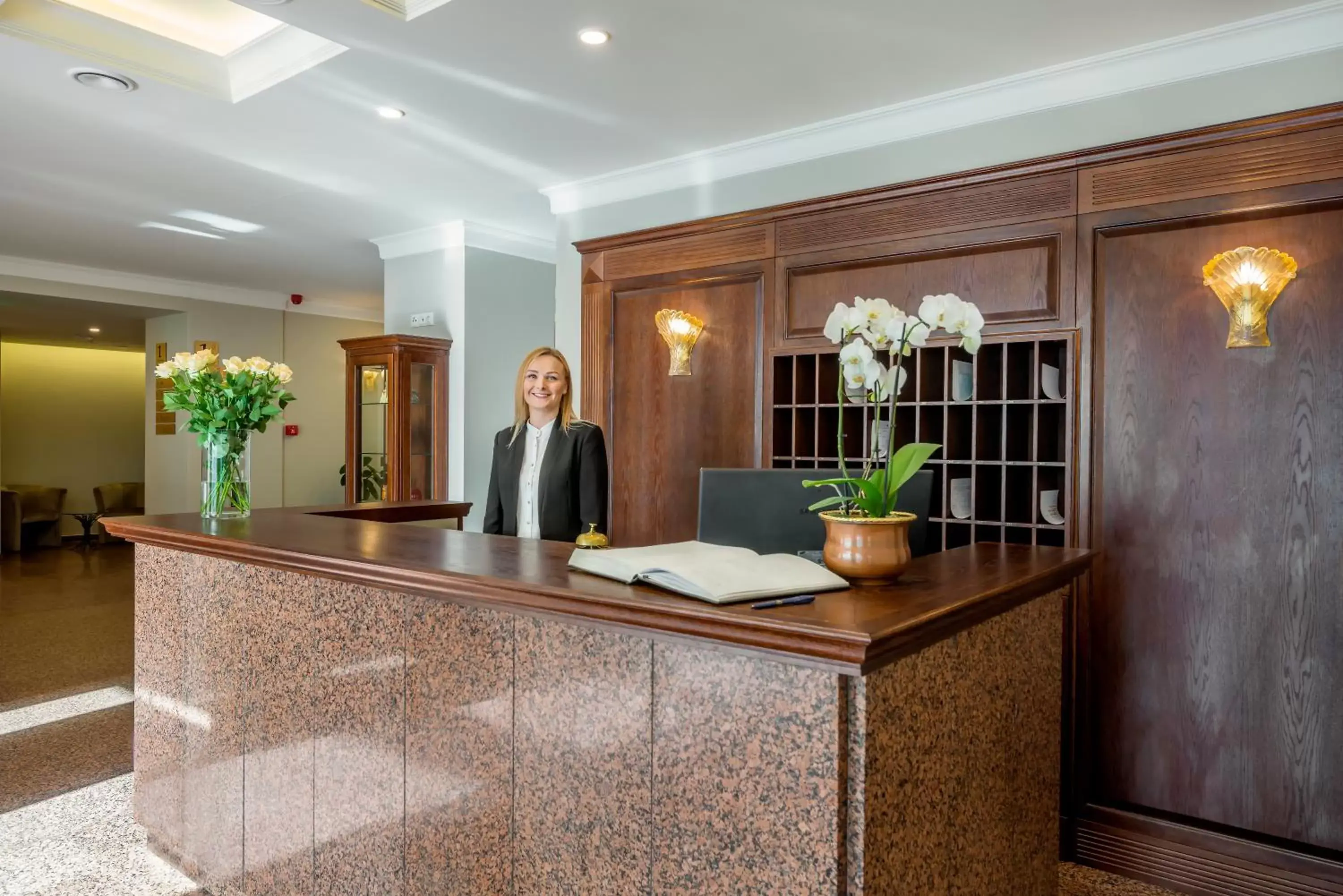 Lobby or reception, Lobby/Reception in Ratonda Centrum Hotels