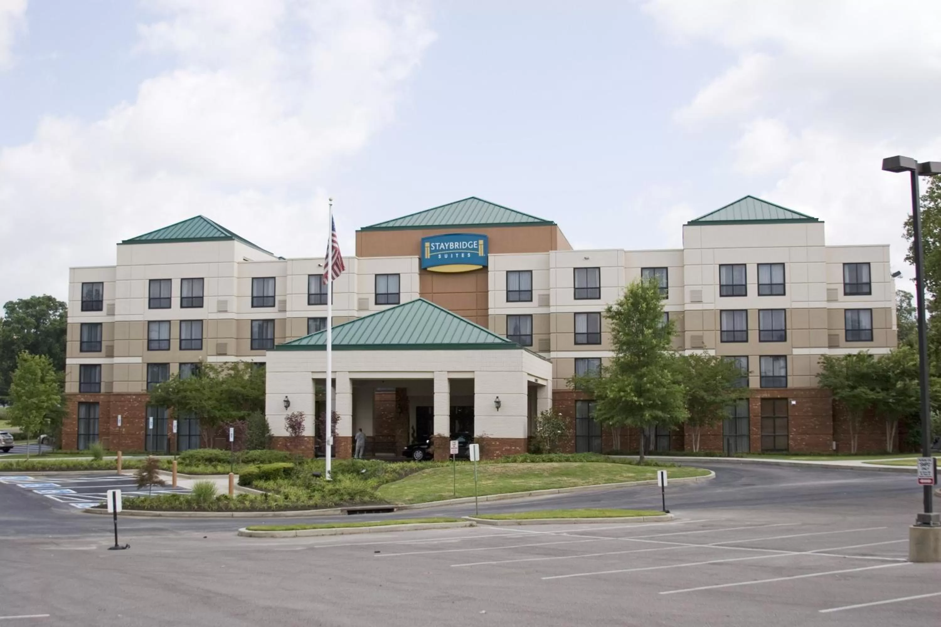 Property building in Staybridge Suites Memphis-Poplar Ave East by IHG