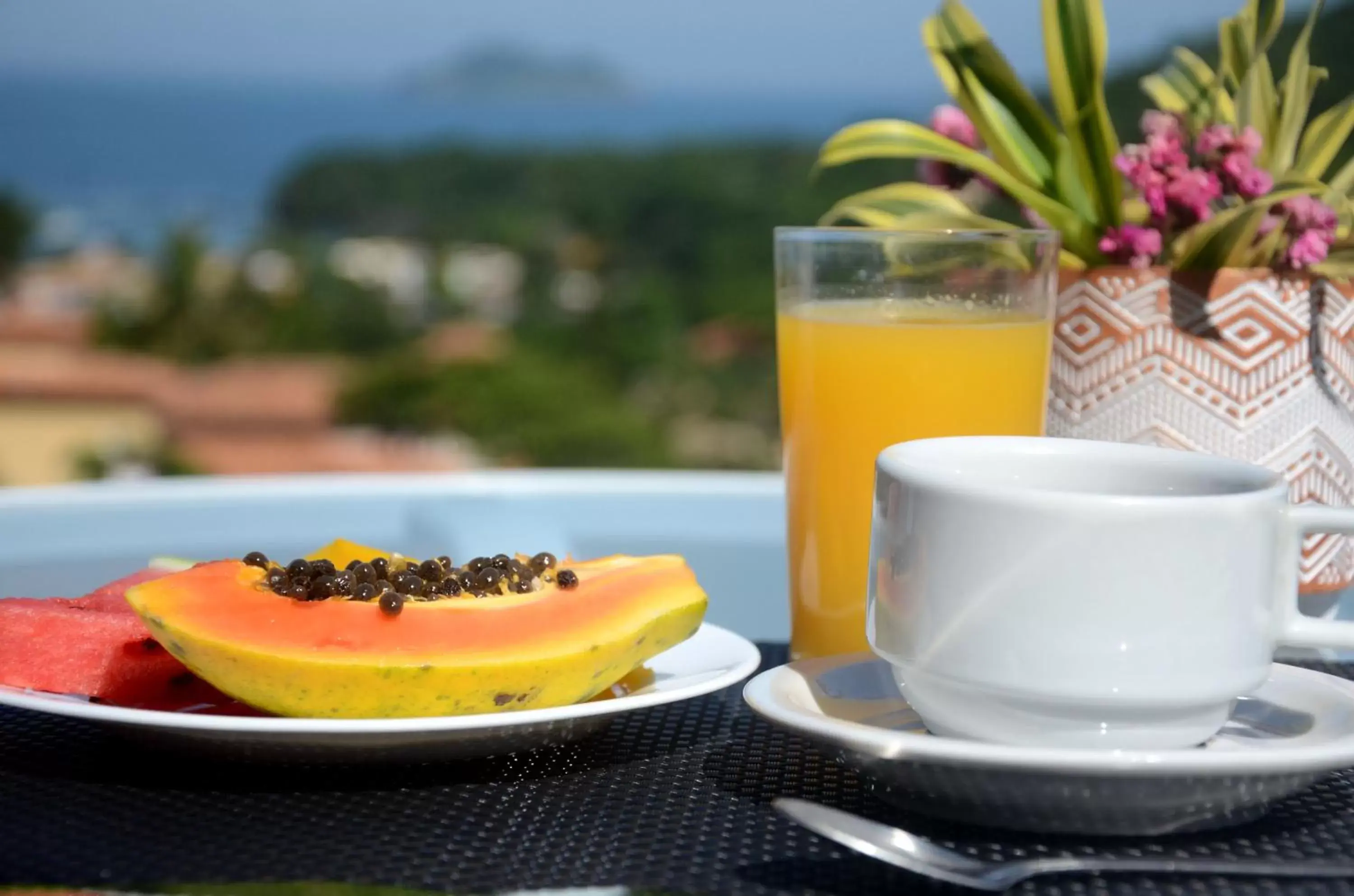 Breakfast in Ilha Branca Exclusive Hotel