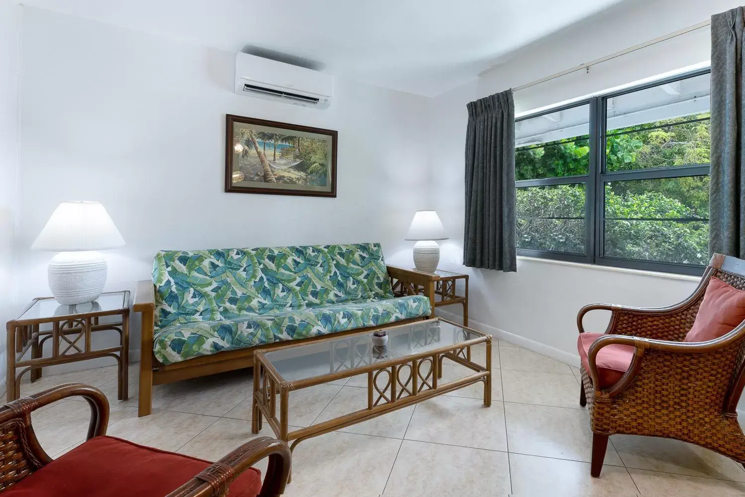Living room, Seating Area in Rock Reef Resort