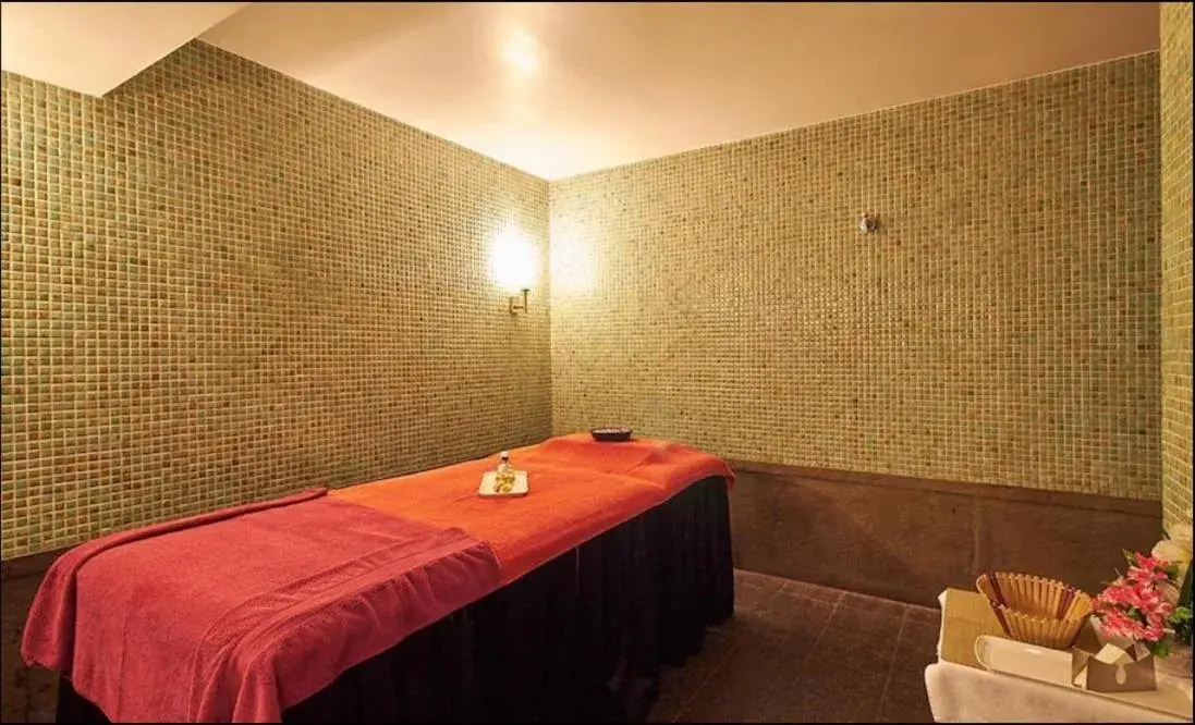 Spa and wellness centre/facilities in The Imperial Palace Spa and wellness centre/facilities in The Imperial Palace
