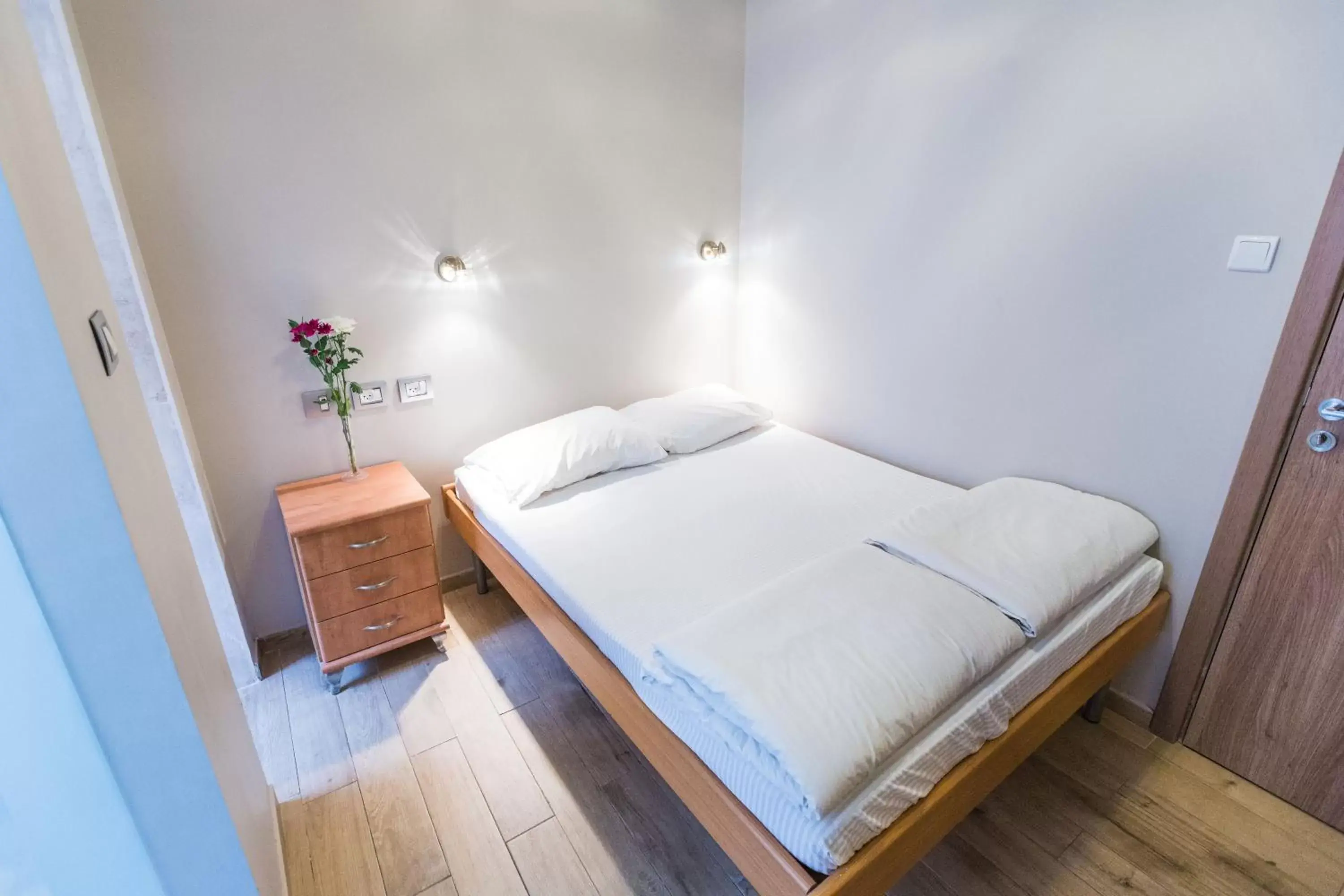 Bed in Kaplan Hotel Bed in Kaplan Hotel