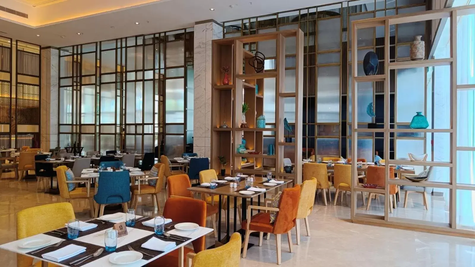 Restaurant/places to eat in Holiday Inn Lucknow Airport by IHG Restaurant/places to eat in Holiday Inn Lucknow Airport by IHG