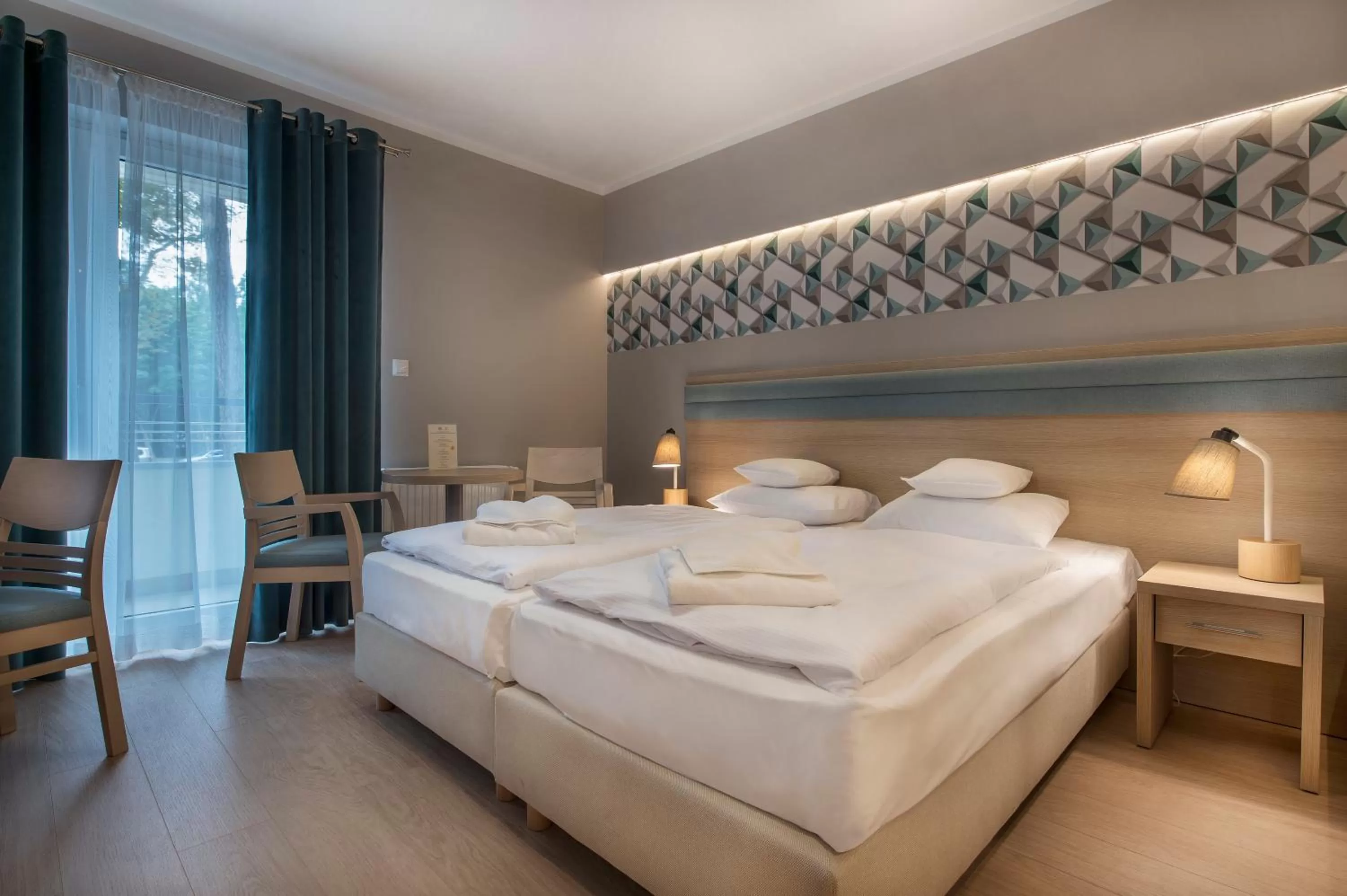 Bed in Hotel Cesarskie Ogrody