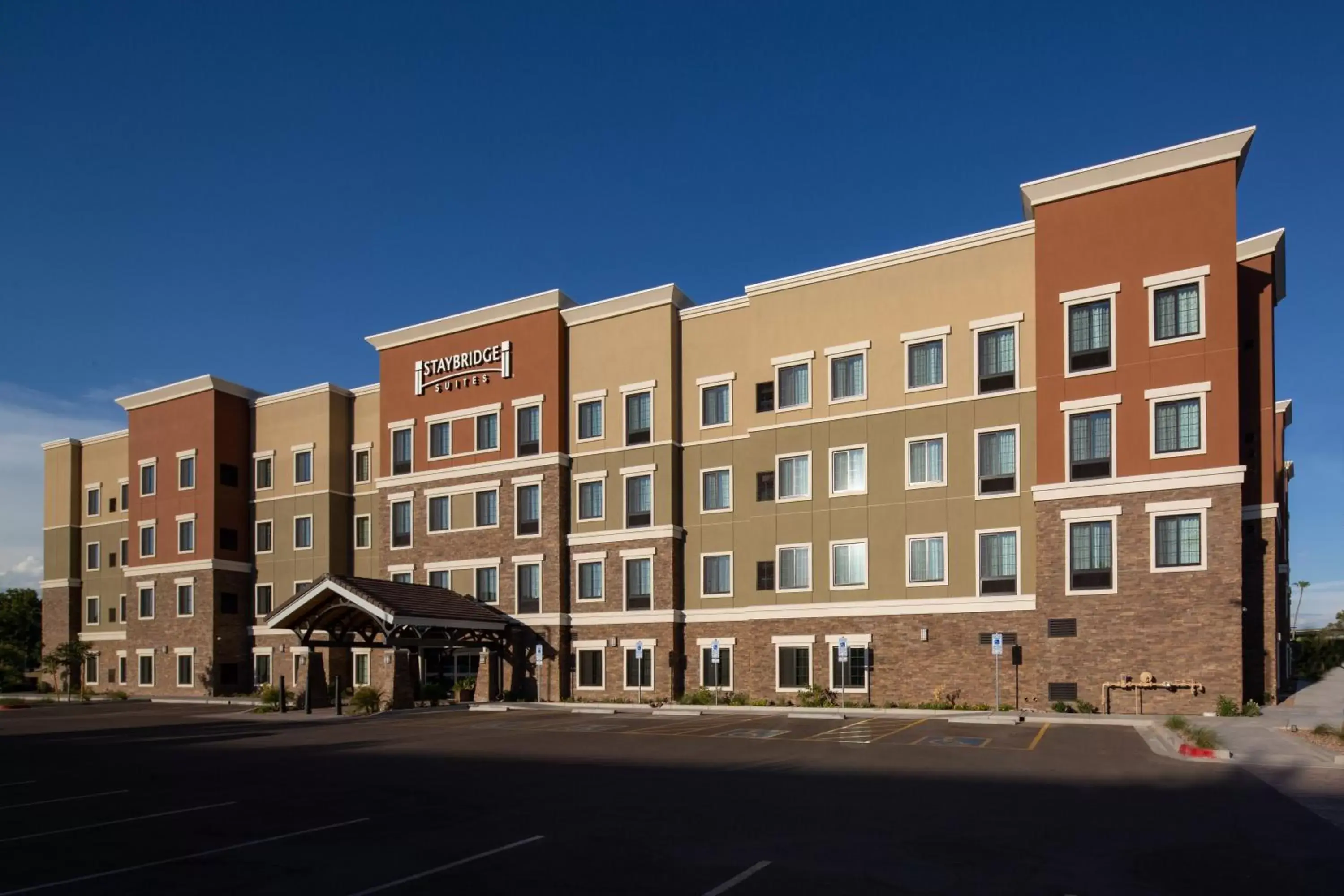Property building in Staybridge Suites - Phoenix – Biltmore Area, an IHG Hotel