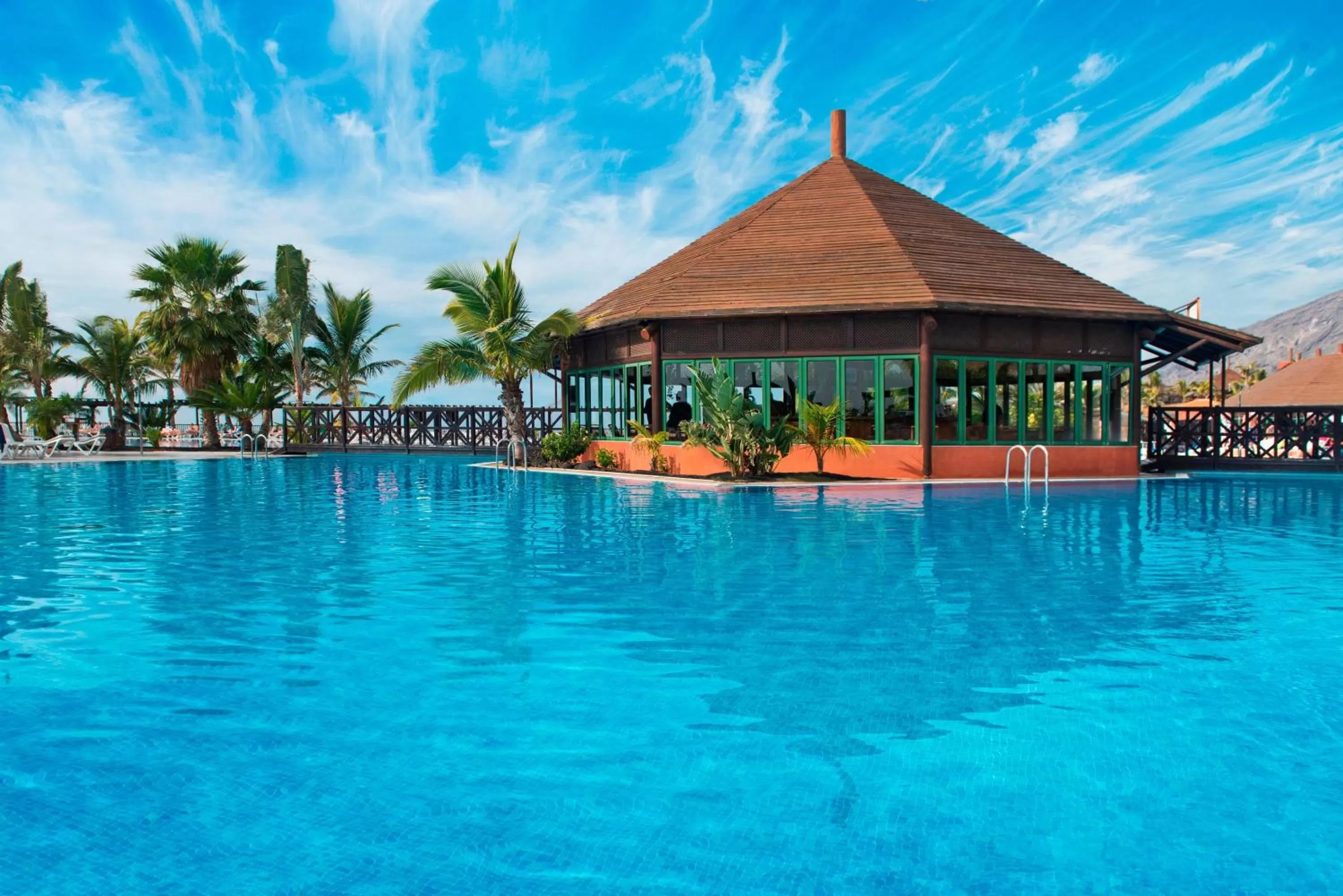 Swimming pool in La Palma Princess