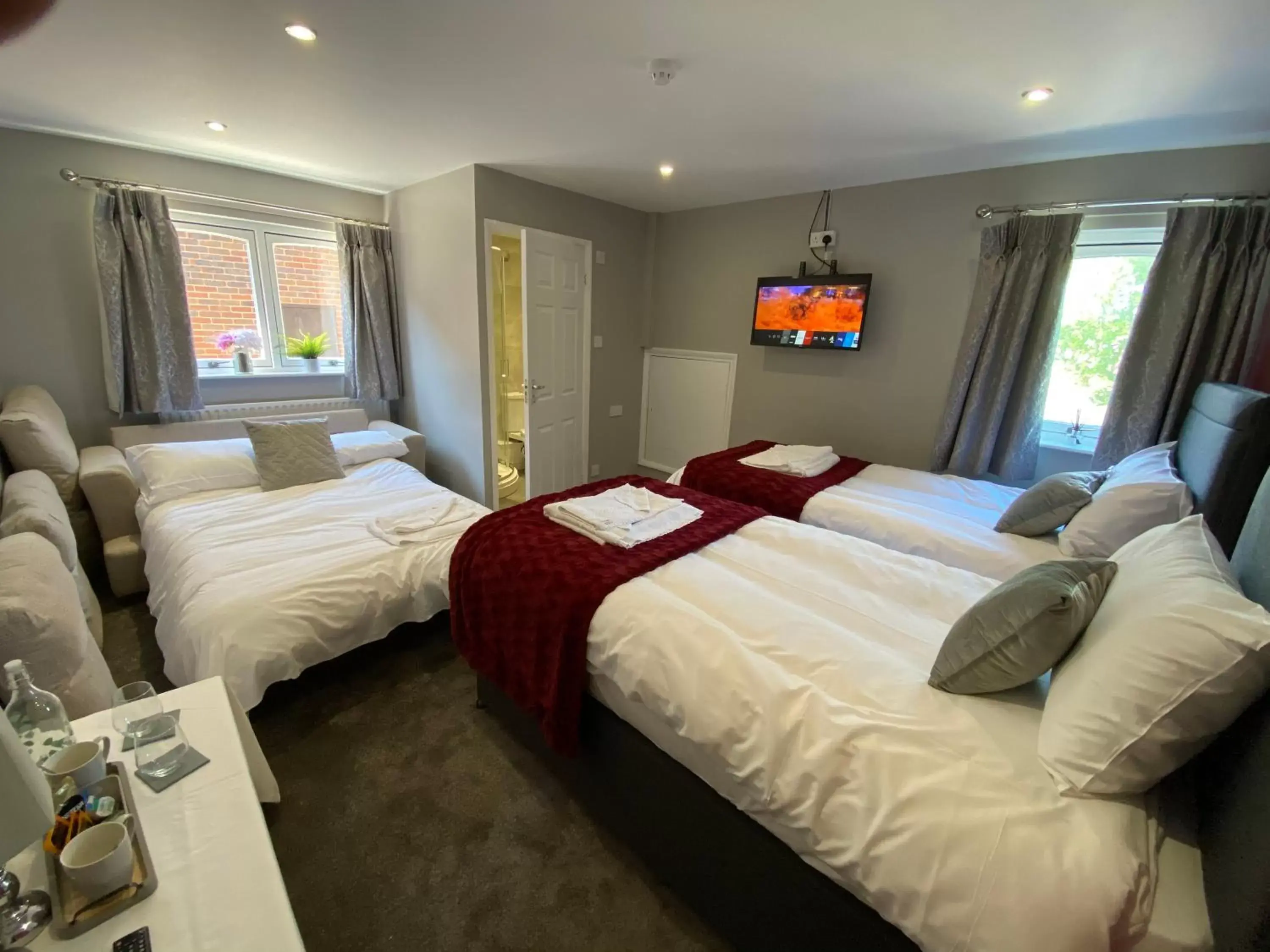 Bed in The Beeches, Ashby-de-la-Zouch