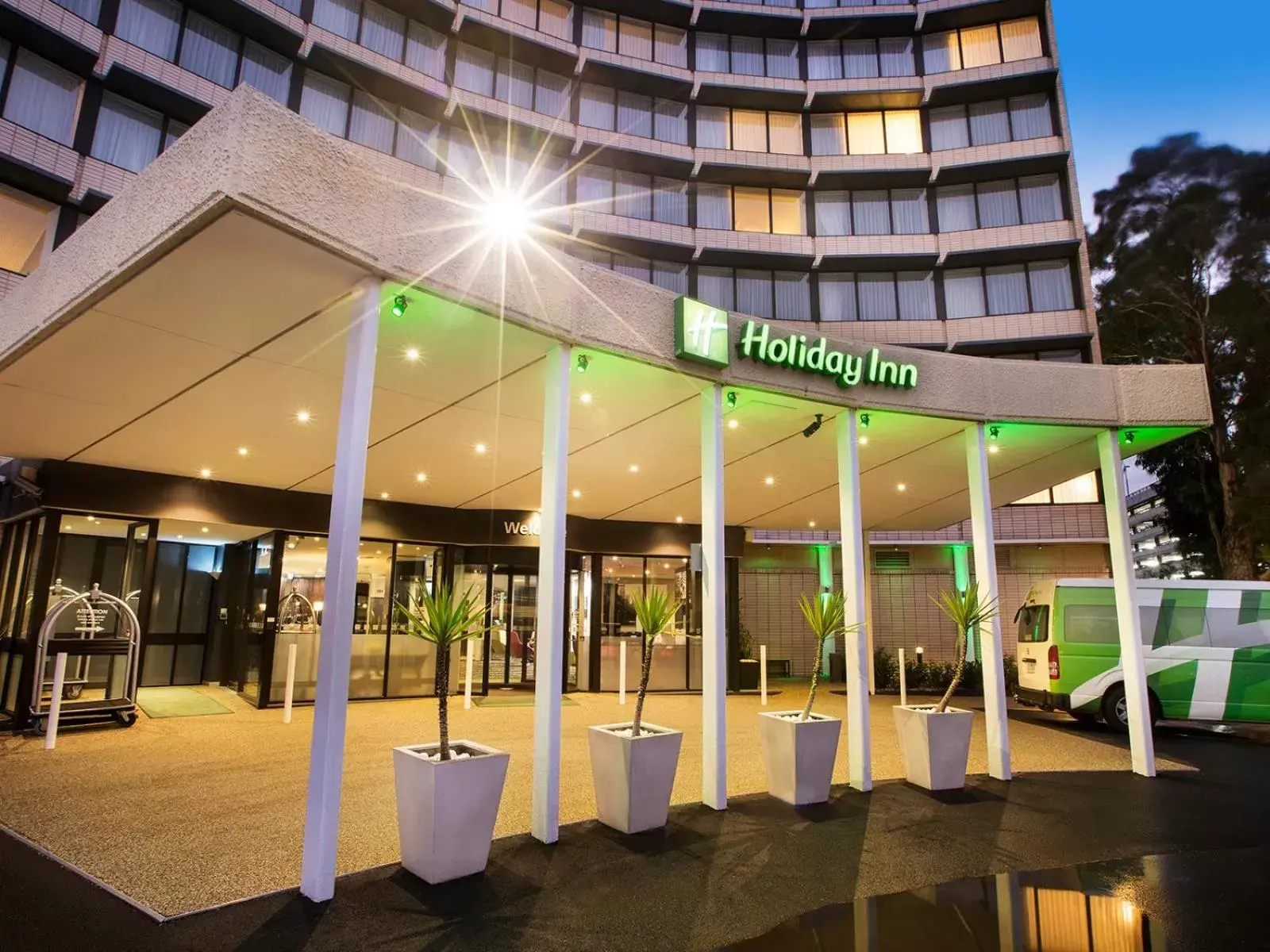 Property building in Holiday Inn Melbourne Airport, an IHG Hotel