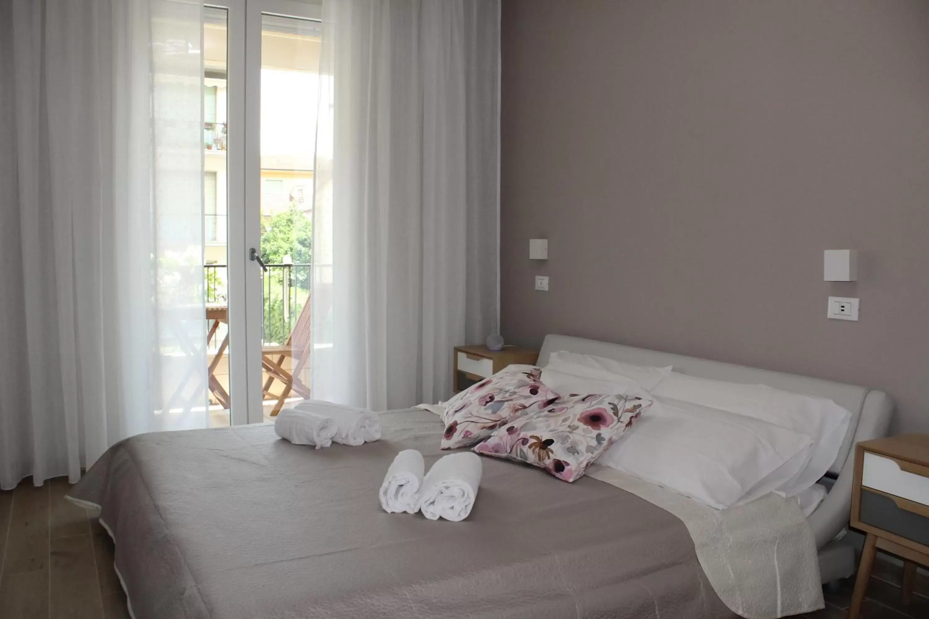 Double Room with Private External Bathroom in Aurora BnB Double Room with Private External Bathroom in Aurora BnB