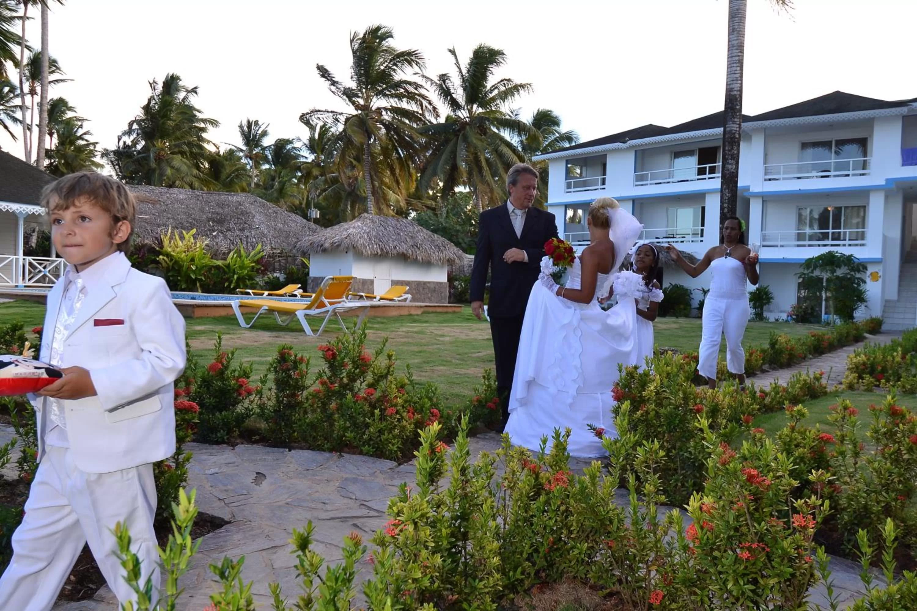Garden in Costarena Beach Hotel