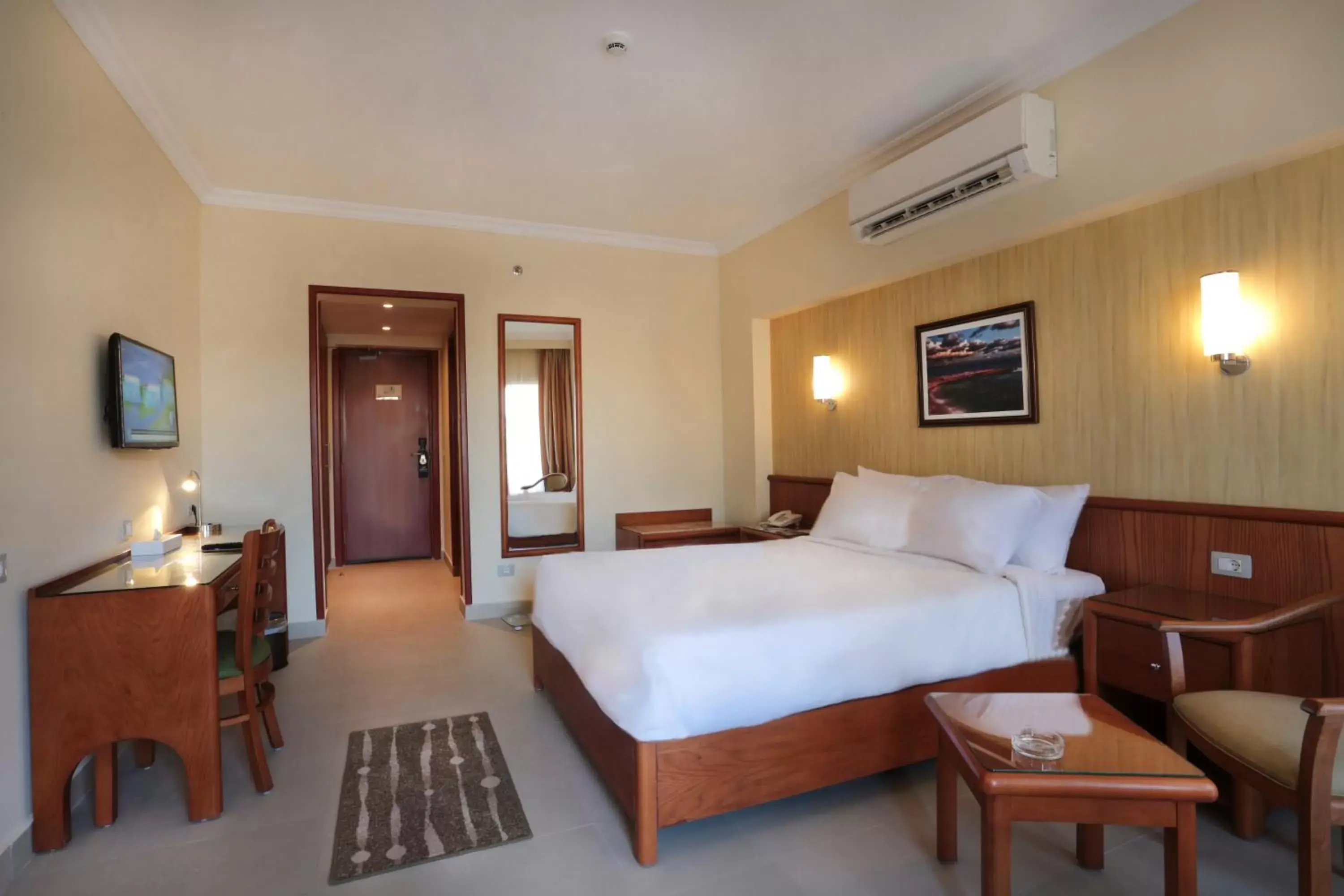 Superior Room in The Grand Plaza Hotel Smouha Superior Room in The Grand Plaza Hotel Smouha